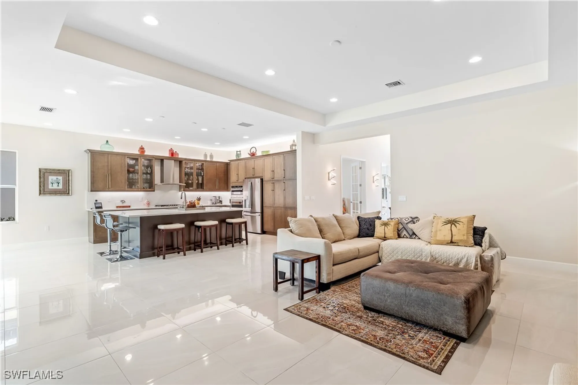 Property Slideshow image 6 of 34 | 12047 oleander ave, Naples, FL, 34120