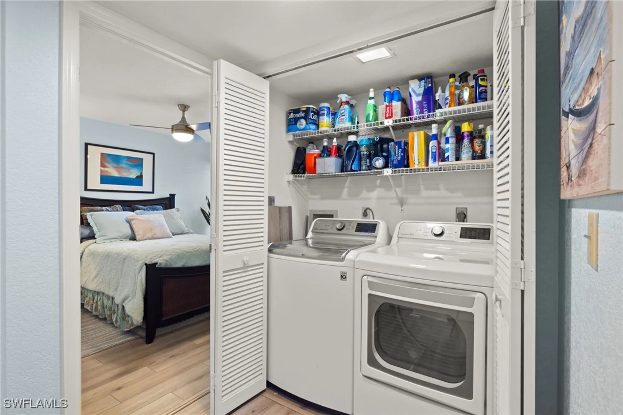 Property Slideshow image 14 of 39 | 5925 trailwinds dr 912, Fort Myers, FL, 33907