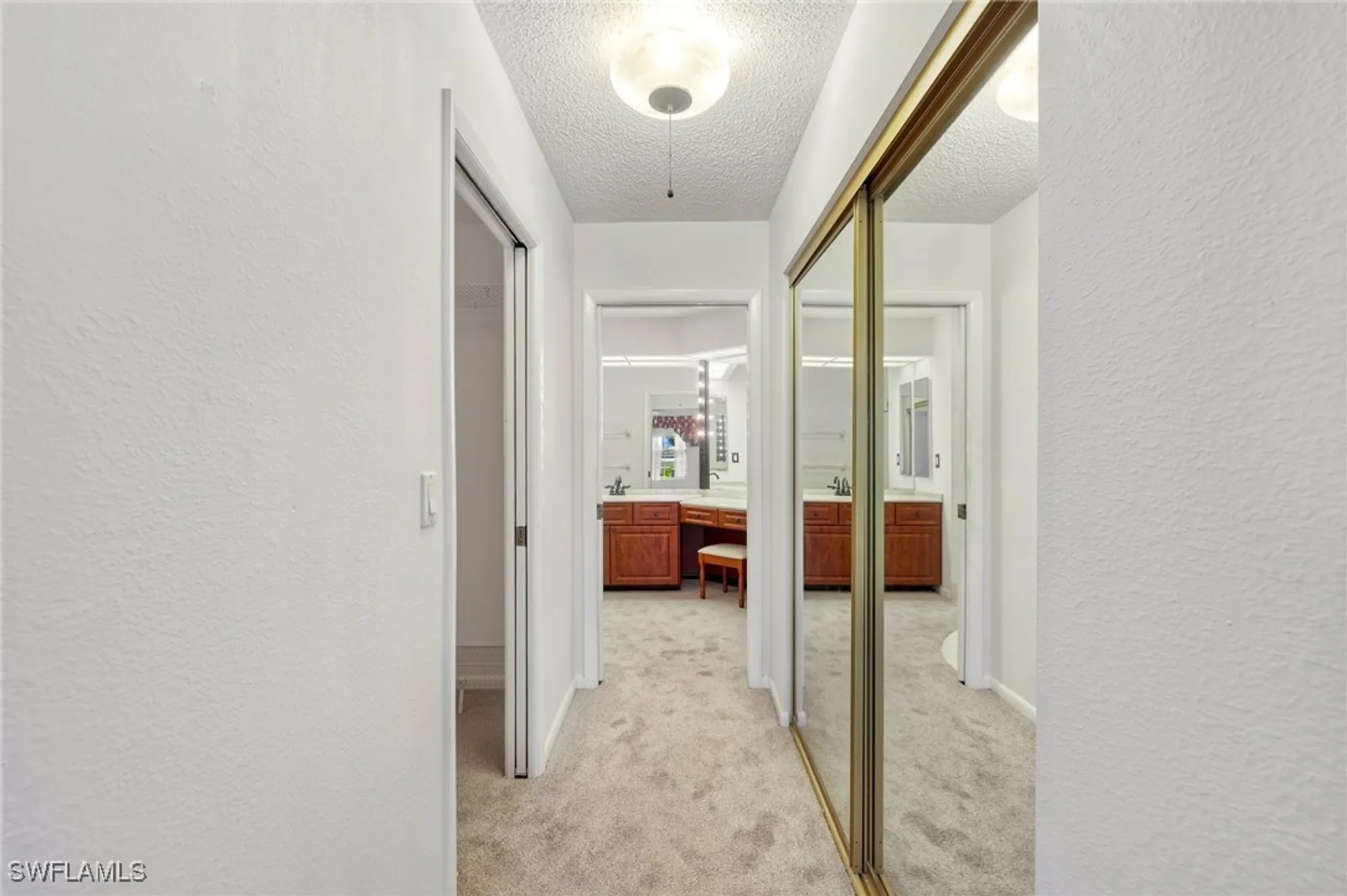 Property Slideshow image 19 of 45 | 1381 n brandywine cir, Fort Myers, FL, 33919