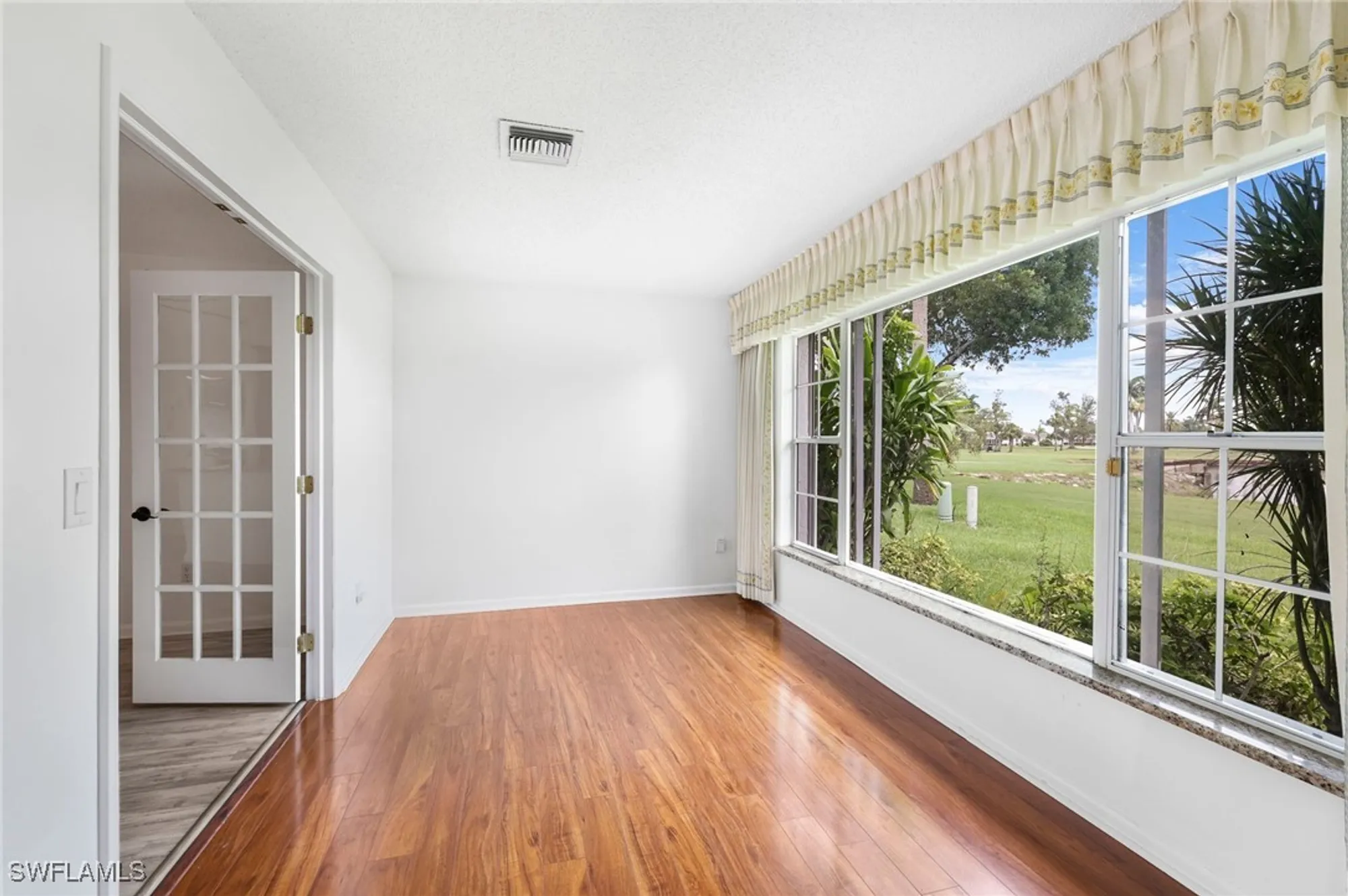 Property Slideshow image 13 of 45 | 1381 n brandywine cir, Fort Myers, FL, 33919