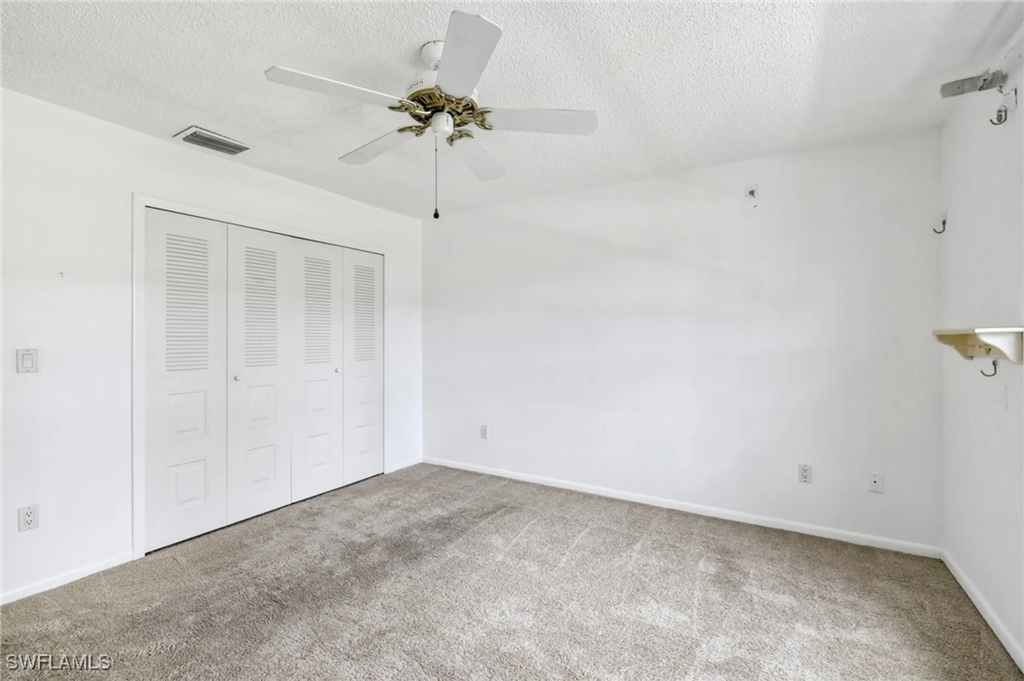 Property Slideshow image 25 of 45 | 1381 n brandywine cir, Fort Myers, FL, 33919