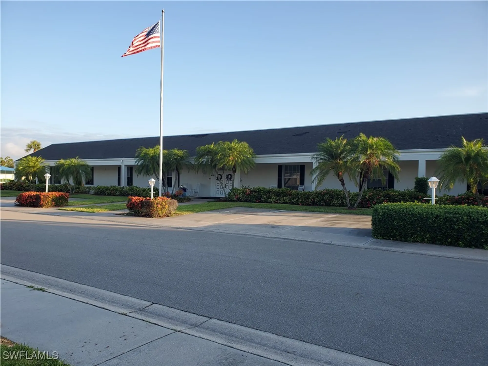 Property Slideshow image 37 of 45 | 1381 n brandywine cir, Fort Myers, FL, 33919