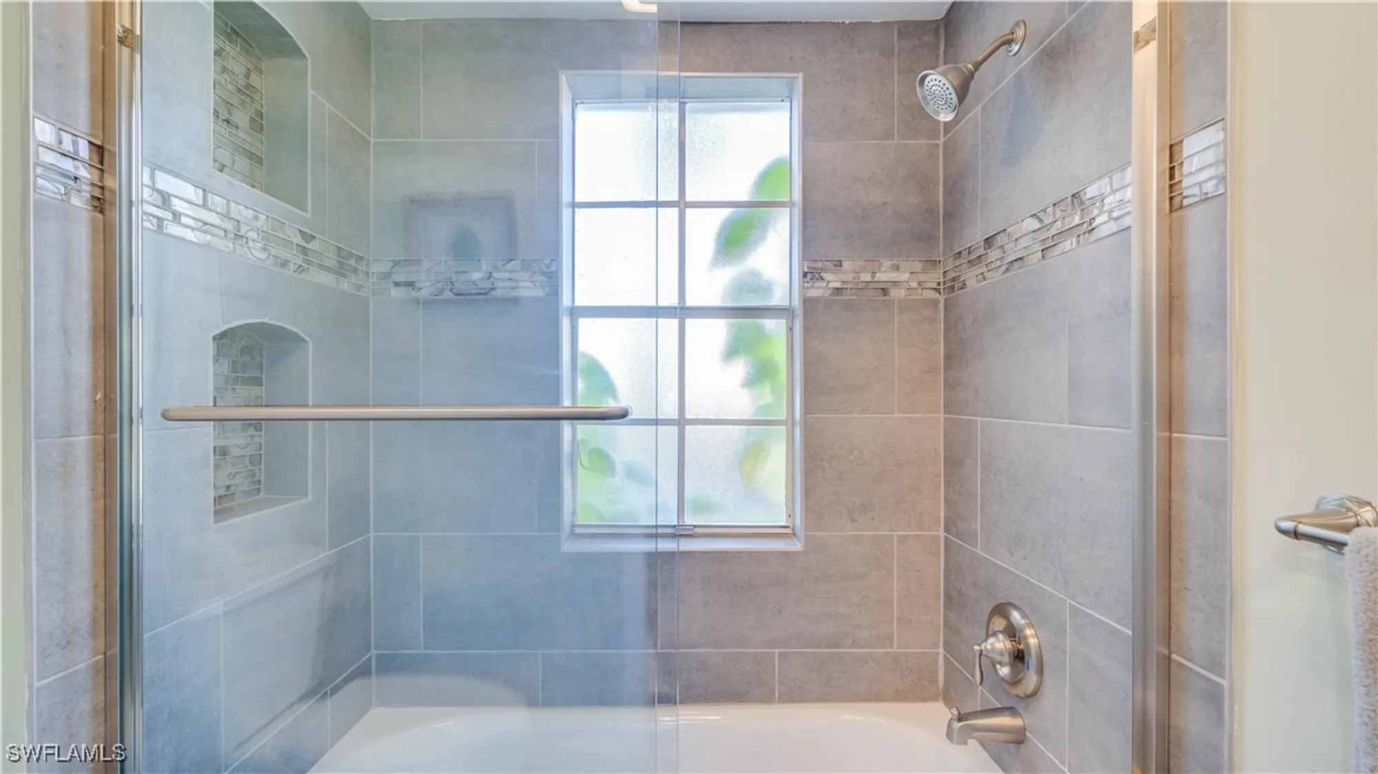 Property Slideshow image 18 of 37 | 14977 rivers edge ct 120, Fort Myers, FL, 33908