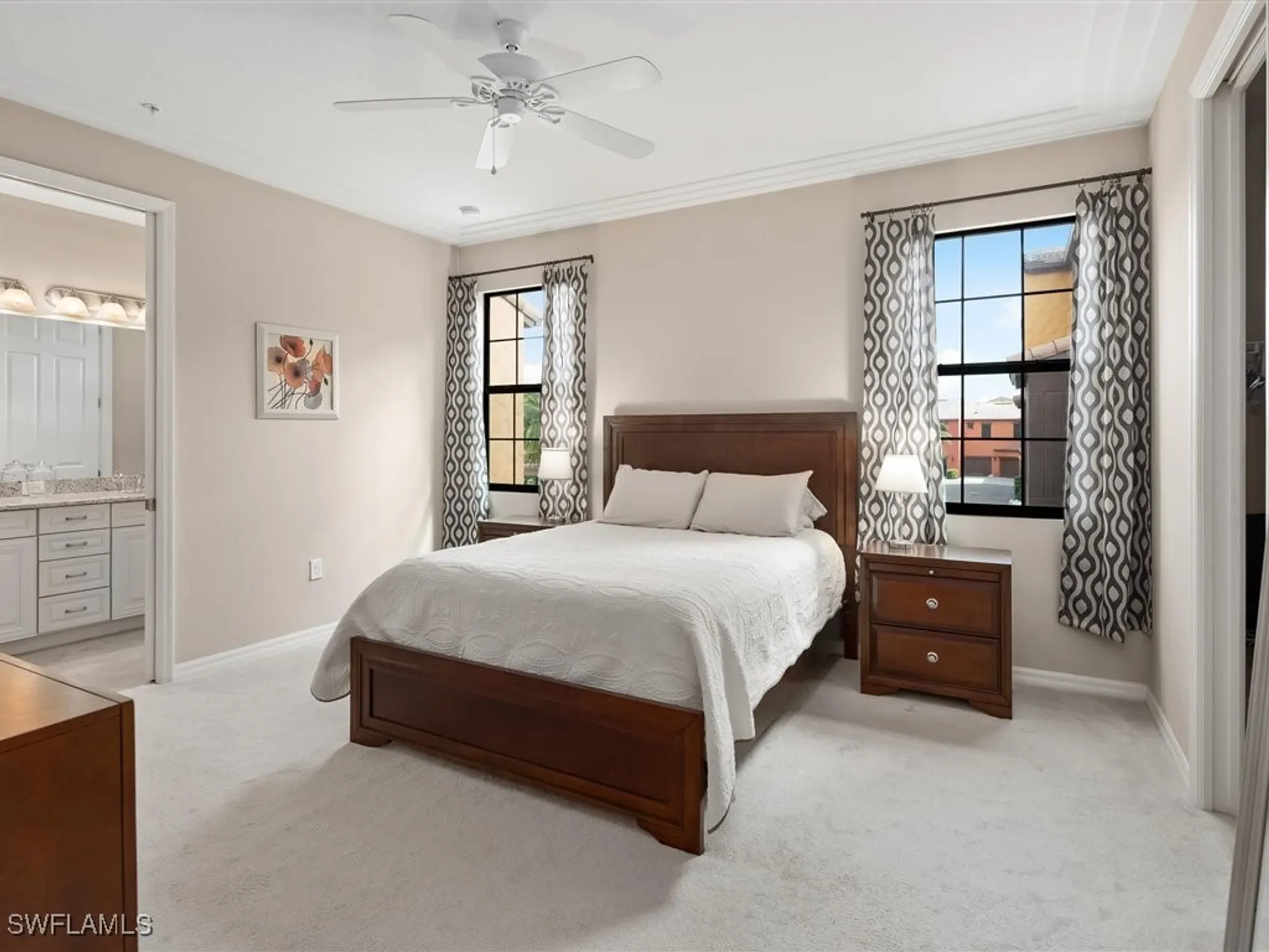 Property Slideshow image 10 of 37 | 9071 albion ln 5703, Naples, FL, 34113