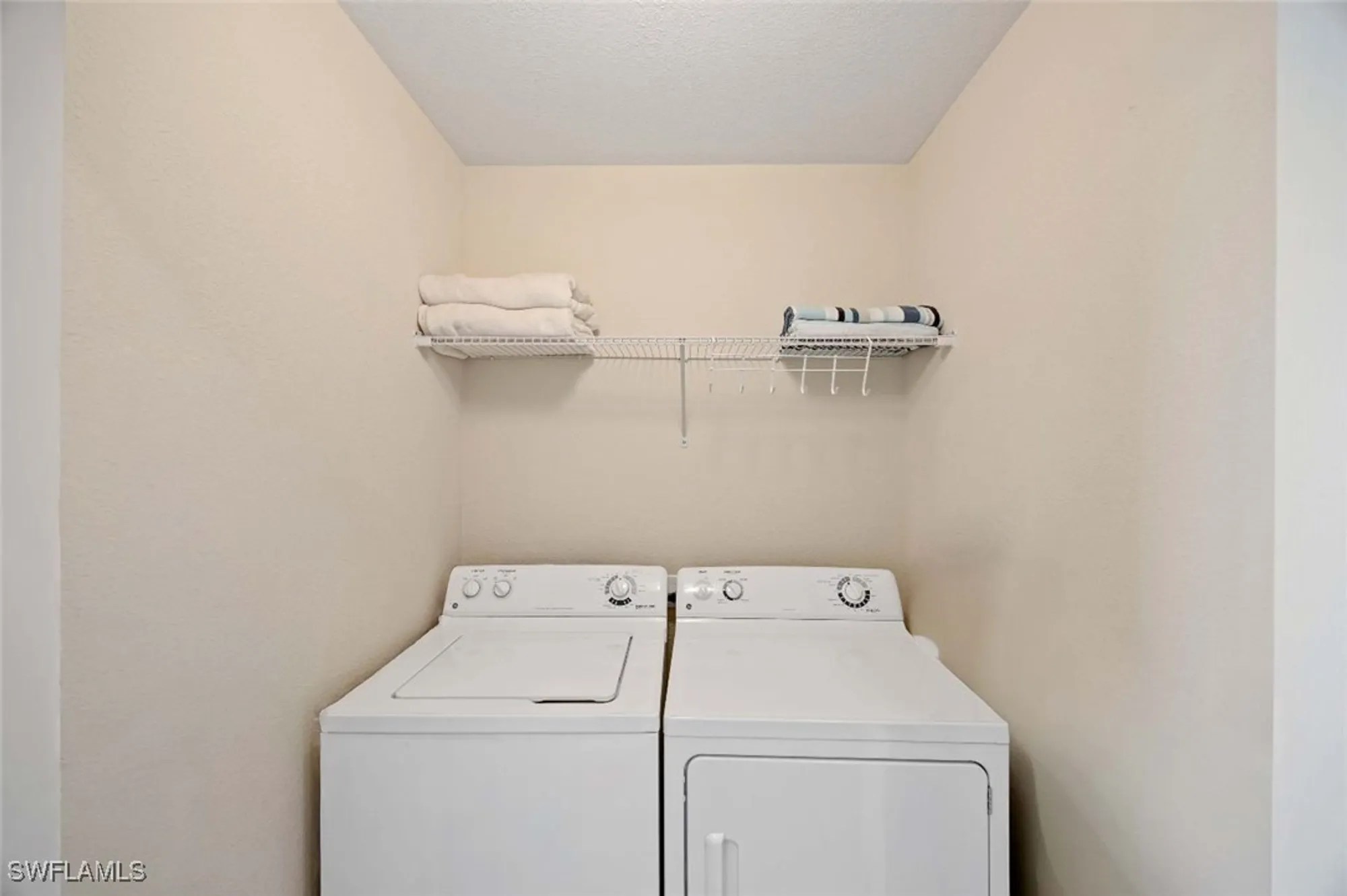 Property Slideshow image 13 of 19 | 10349 heritage bay blvd 2132, Naples, FL, 34120