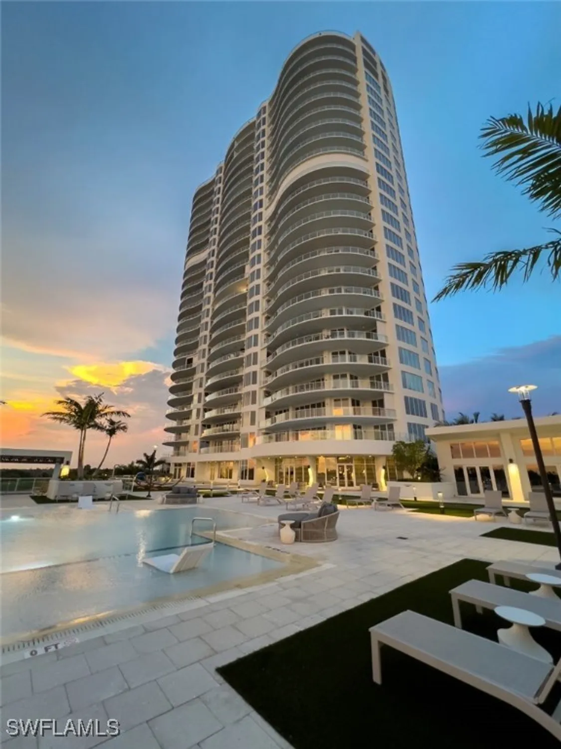 Property Slideshow image 4 of 32 | 4991 bonita bay blvd unit 802, Bonita Springs, FL, 34134