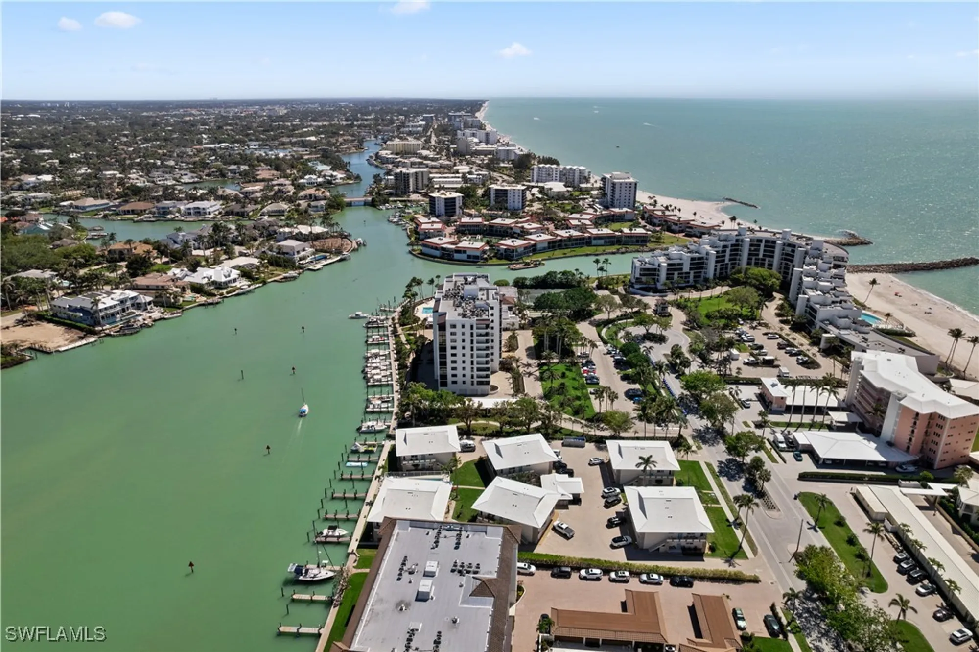 Property Slideshow image 25 of 27 | 2500 gulf shore blvd n7, Naples, FL, 34103