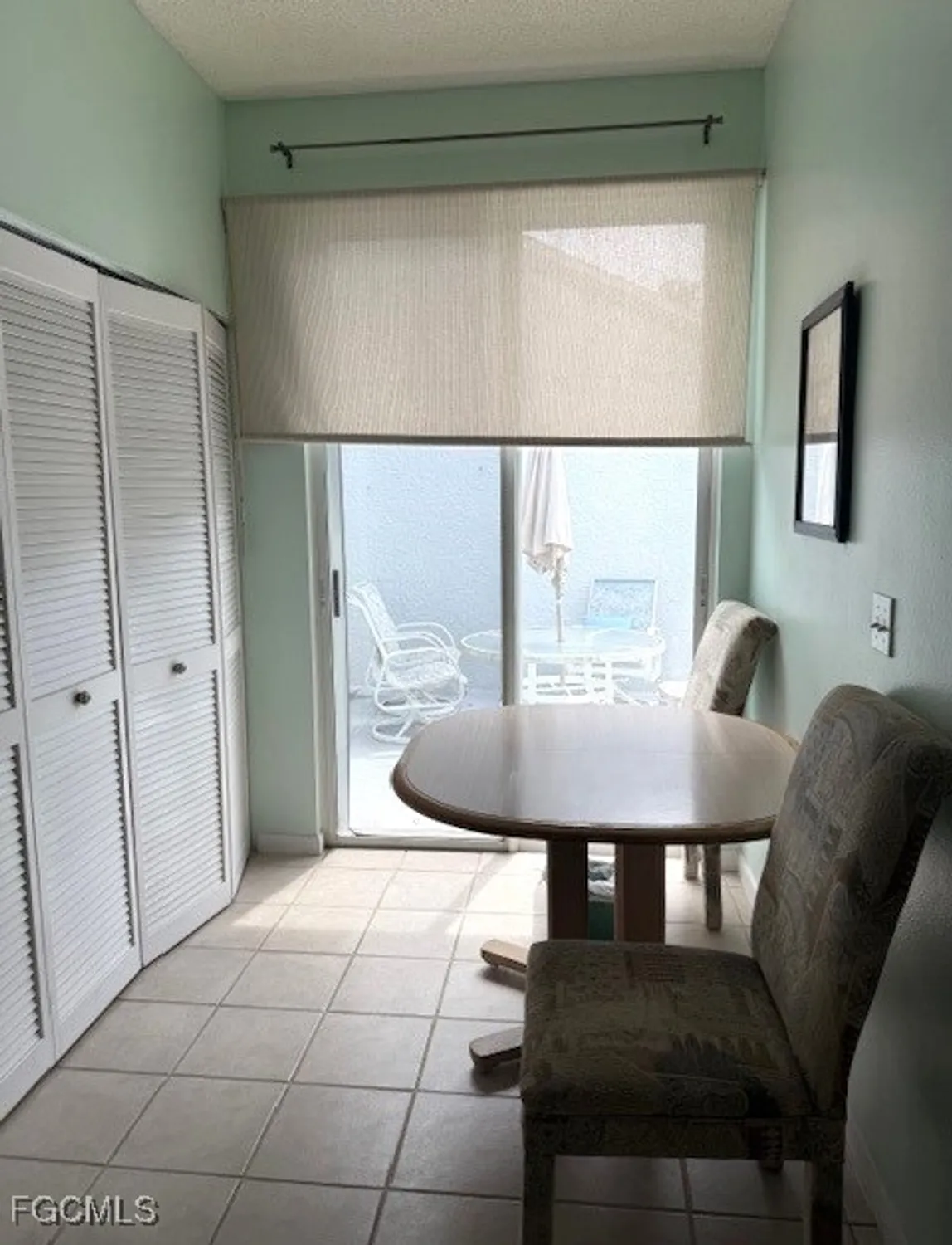 Property Slideshow image 8 of 27 | 4632 blackberry dr, Fort Myers, FL, 33905