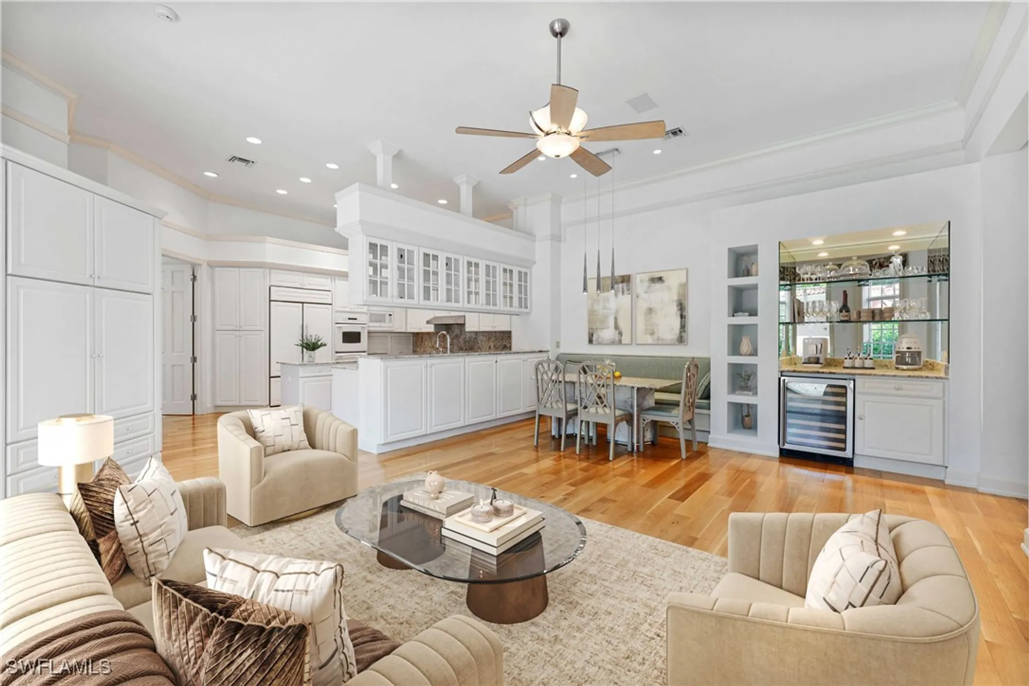 Property Slideshow image 5 of 13 | 7091 verde way, Naples, FL, 34108