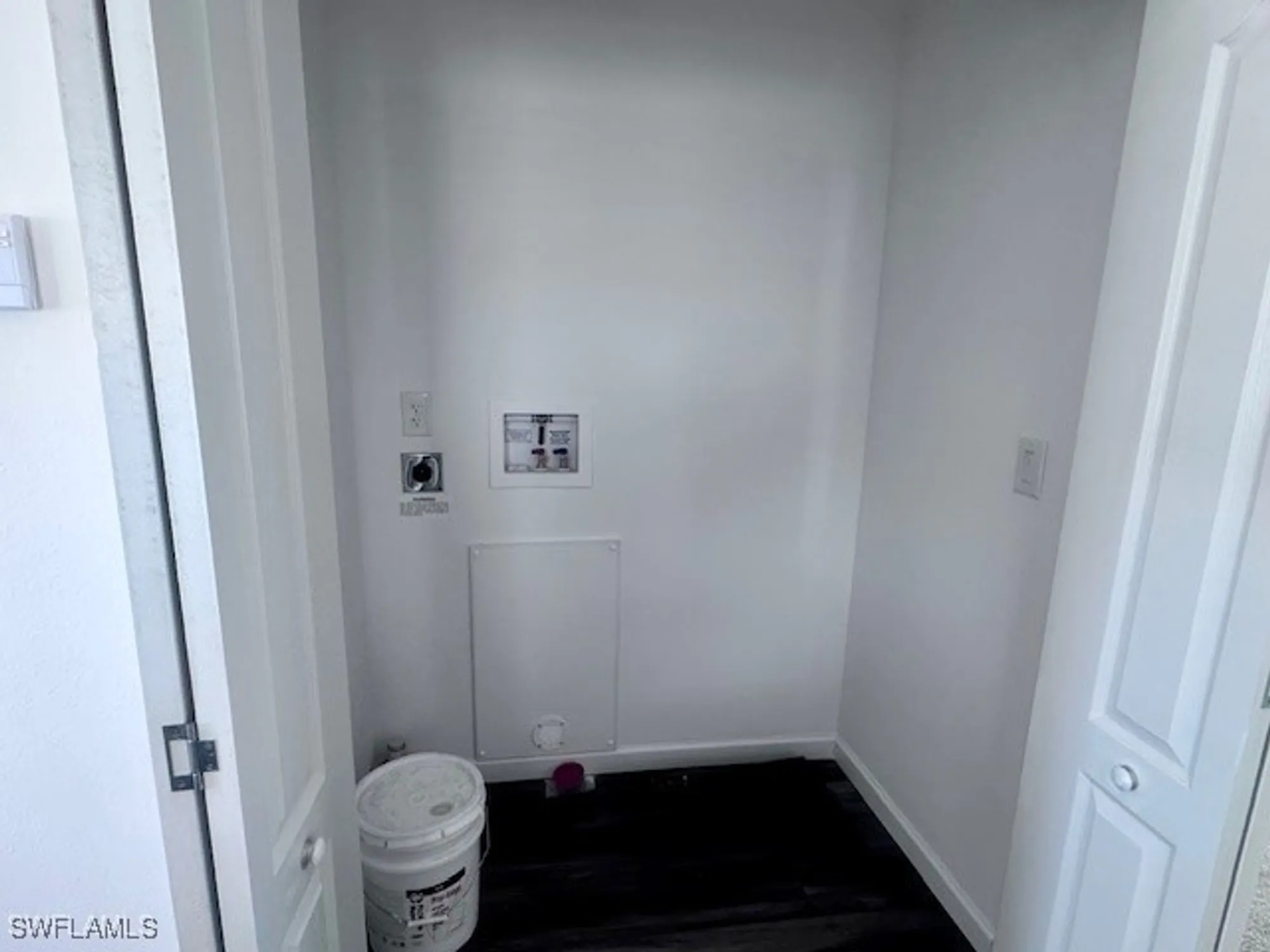 Property Slideshow image 11 of 41 | 5698 captain john smith loop, North Fort Myers, FL, 33917