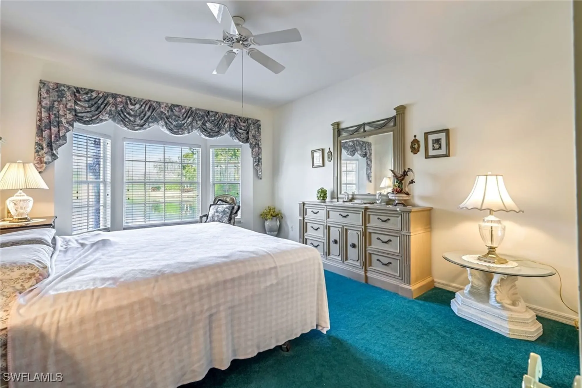 Property Slideshow image 16 of 20 | 8355 mystic greens way 1902, Naples, FL, 34113