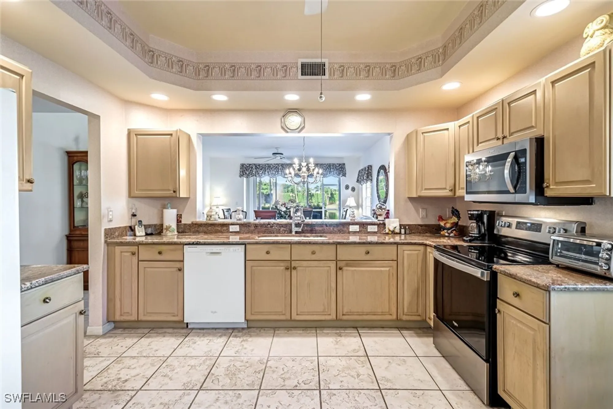 Property Slideshow image 11 of 20 | 8355 mystic greens way 1902, Naples, FL, 34113