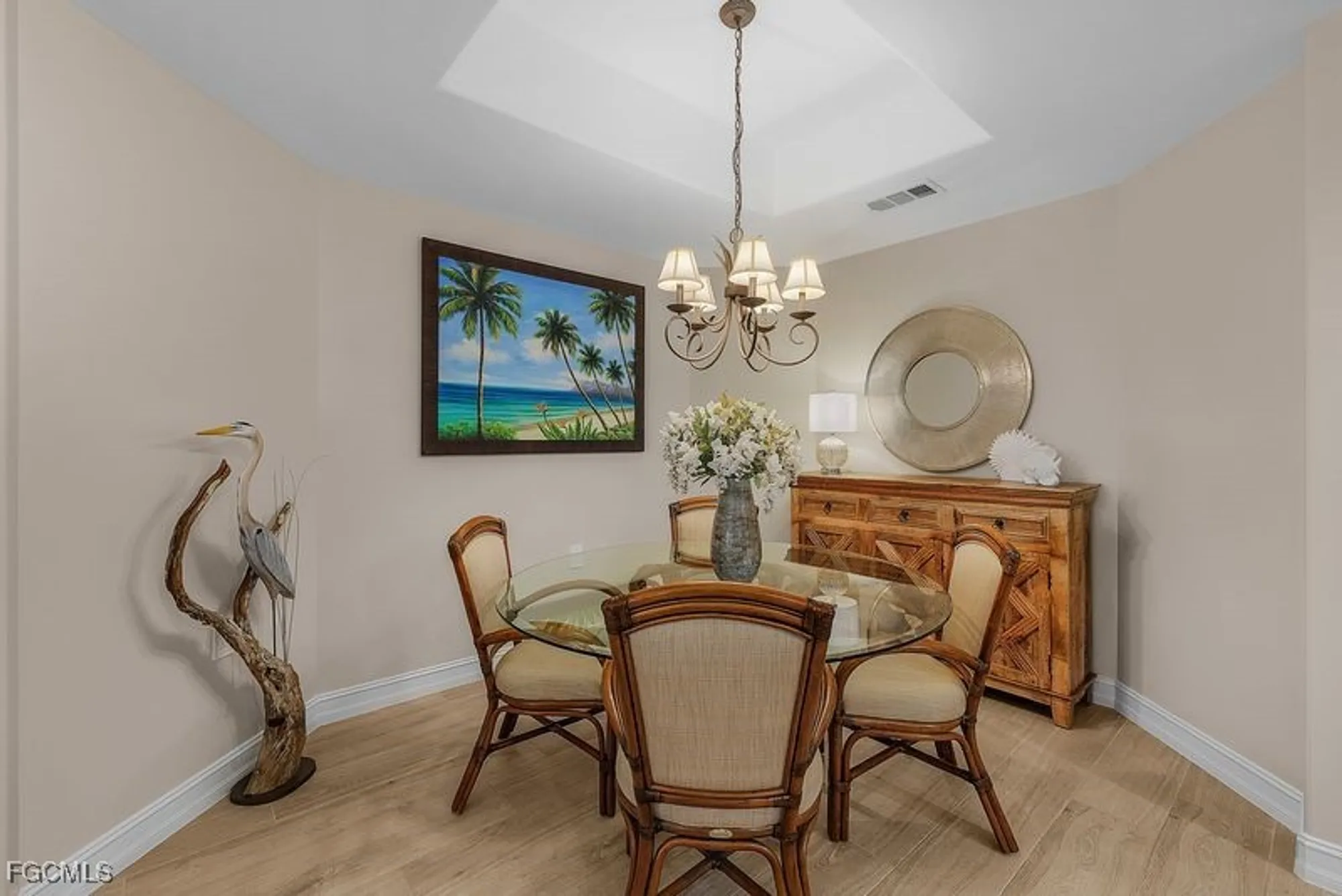 Property Slideshow image 4 of 28 | 11065 harbour yacht ct unit 101, Fort Myers, FL, 33908