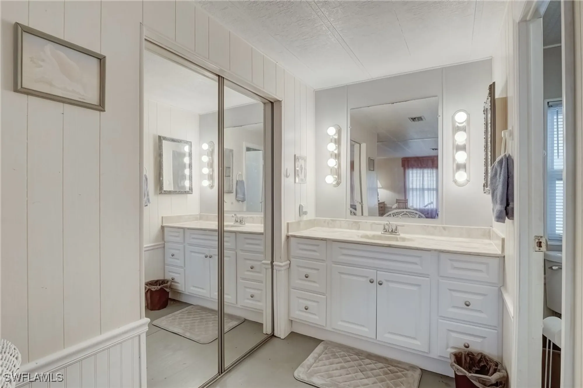 Property Slideshow image 19 of 50 | 14597 paul revere loop, North Fort Myers, FL, 33917