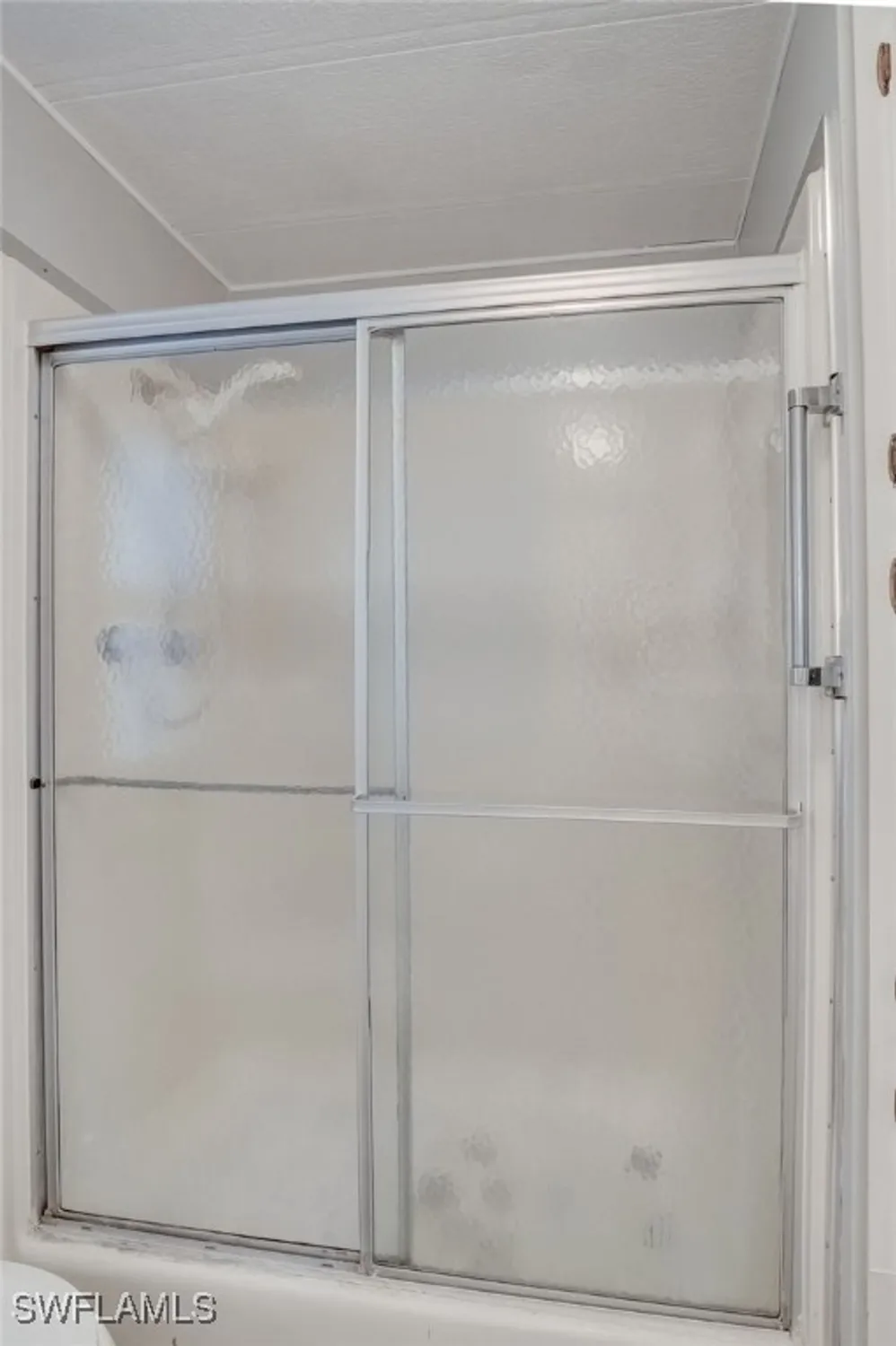 Property Slideshow image 20 of 50 | 14597 paul revere loop, North Fort Myers, FL, 33917