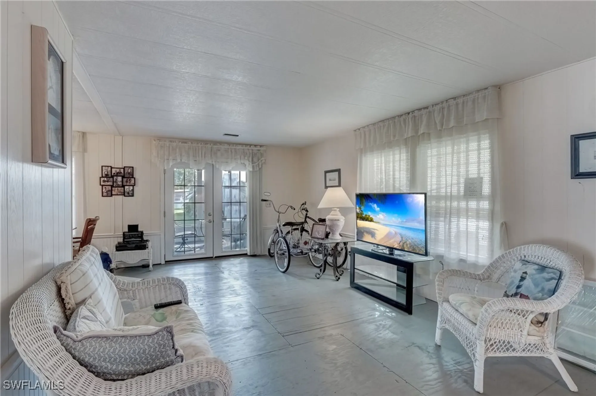 Property Slideshow image 8 of 50 | 14597 paul revere loop, North Fort Myers, FL, 33917