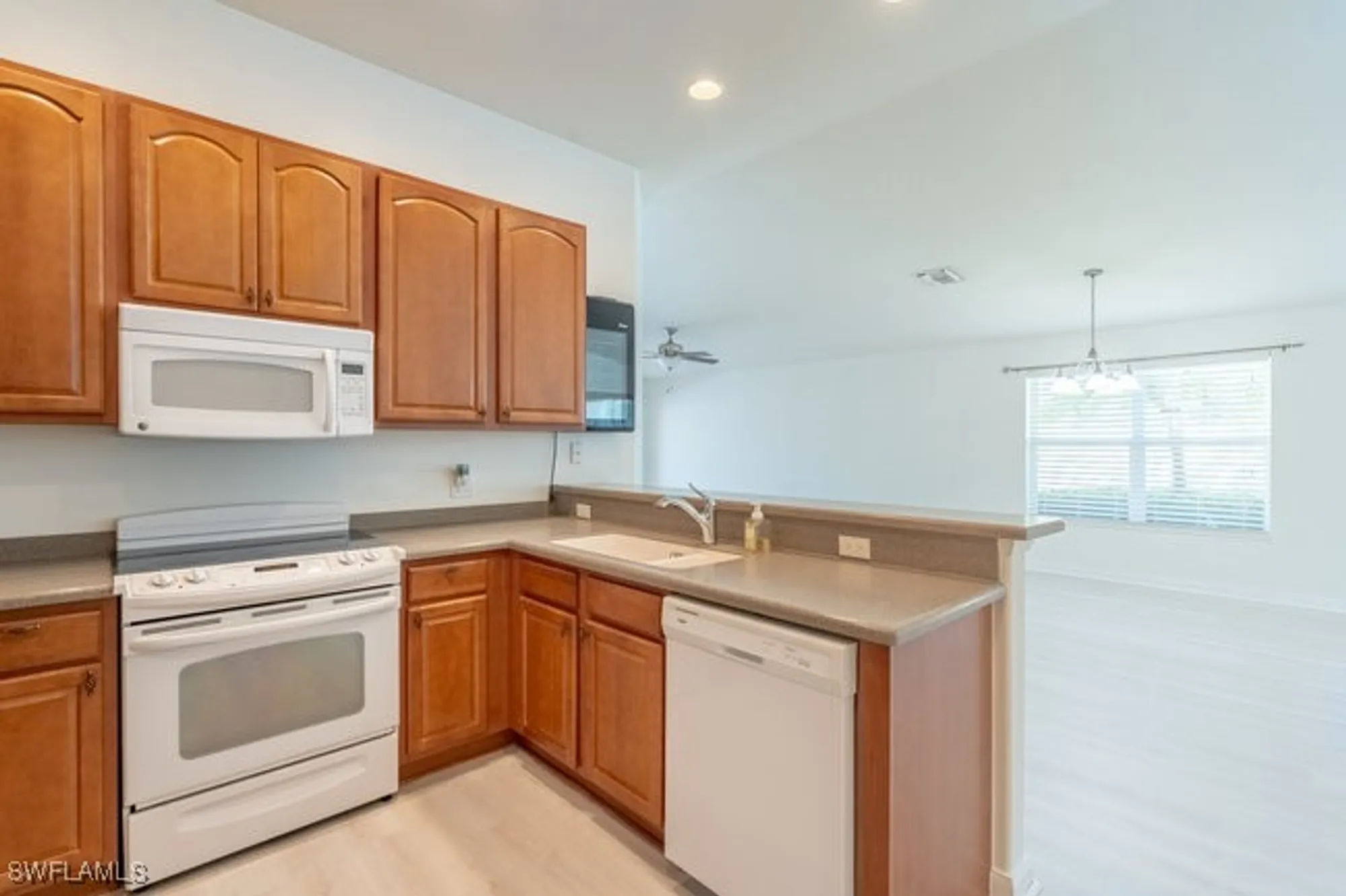 Property Slideshow image 17 of 37 | 8681 erice ct, Naples, FL, 34114