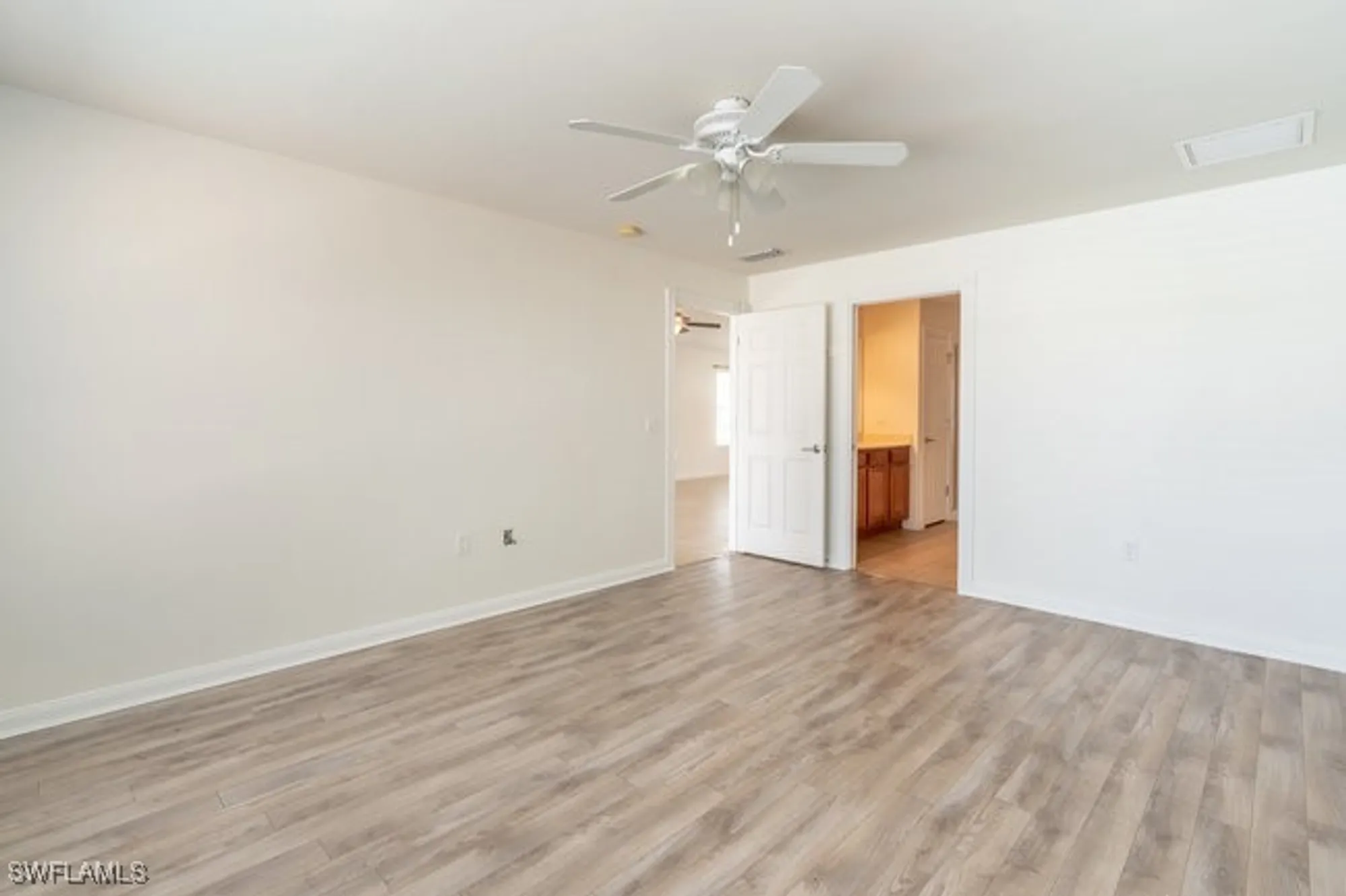 Property Slideshow image 19 of 37 | 8681 erice ct, Naples, FL, 34114