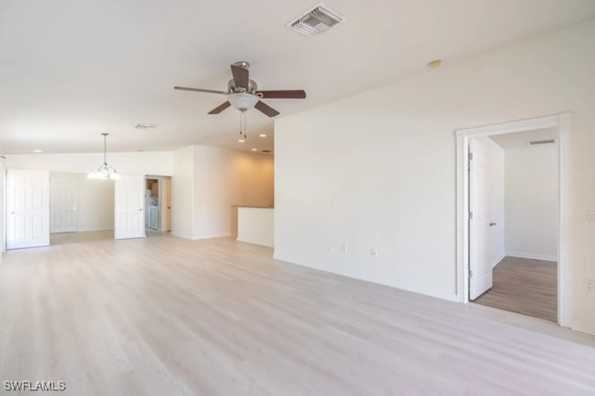 Property Slideshow image 10 of 37 | 8681 erice ct, Naples, FL, 34114