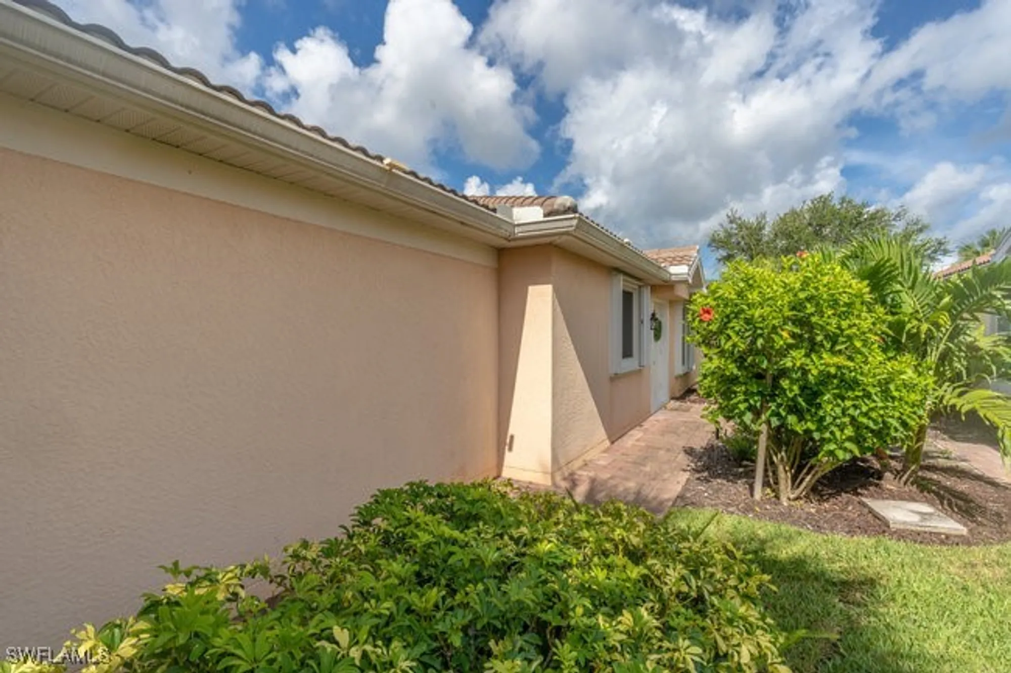 Property Slideshow image 5 of 37 | 8681 erice ct, Naples, FL, 34114