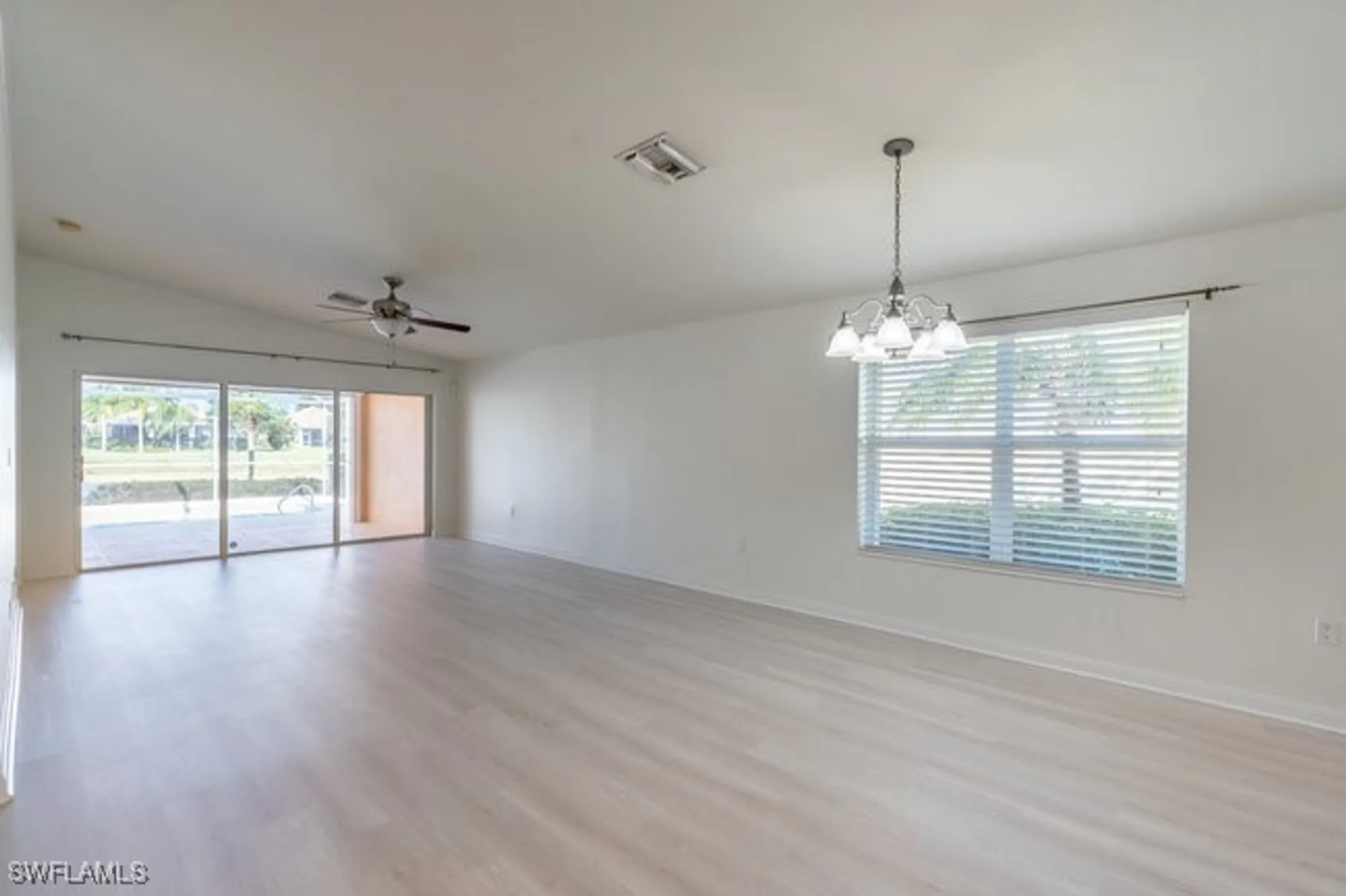 Property Slideshow image 9 of 37 | 8681 erice ct, Naples, FL, 34114