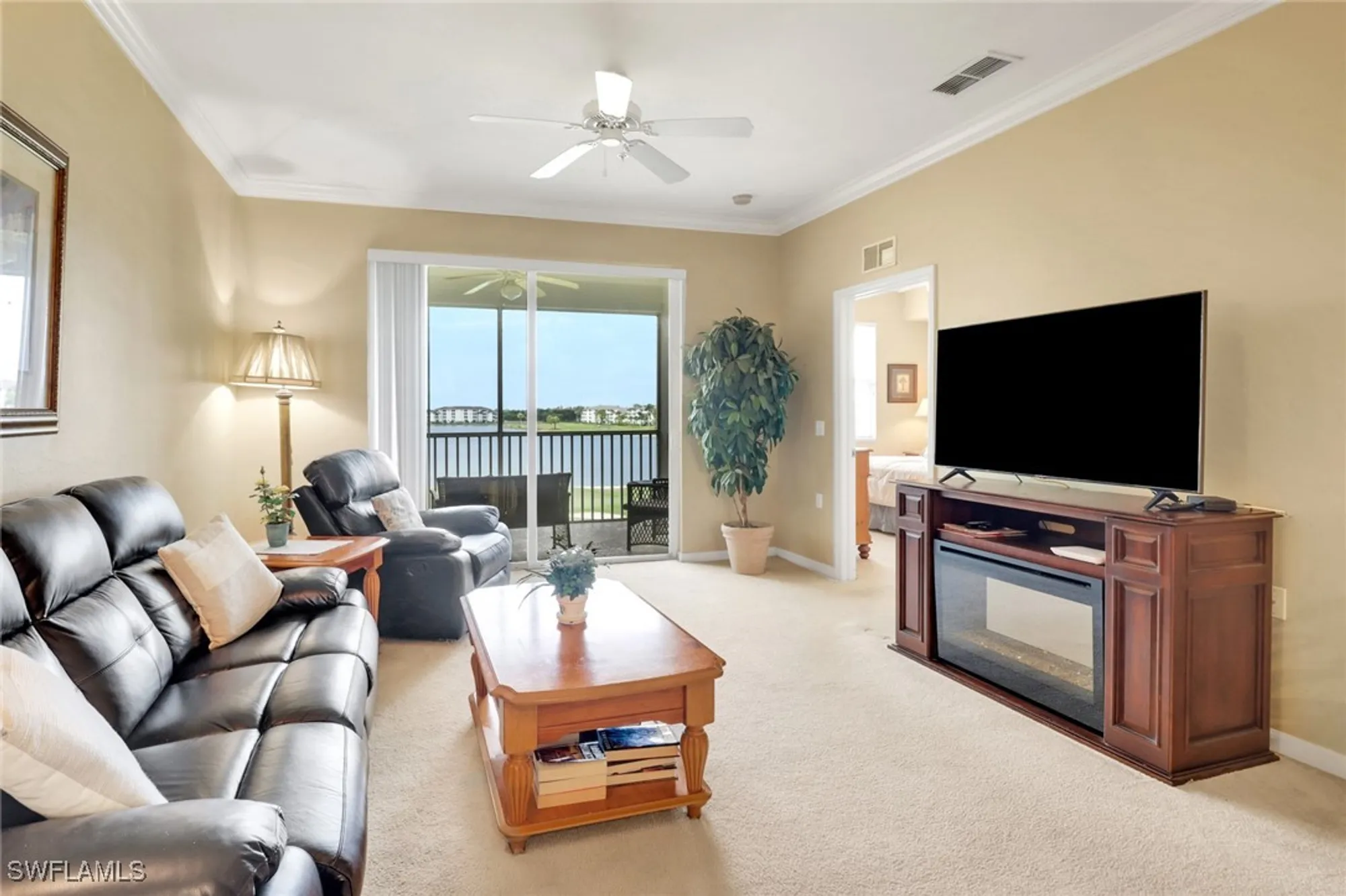Property Slideshow image 8 of 23 | 10390 washingtonia palm way 4443, Fort Myers, FL, 33966