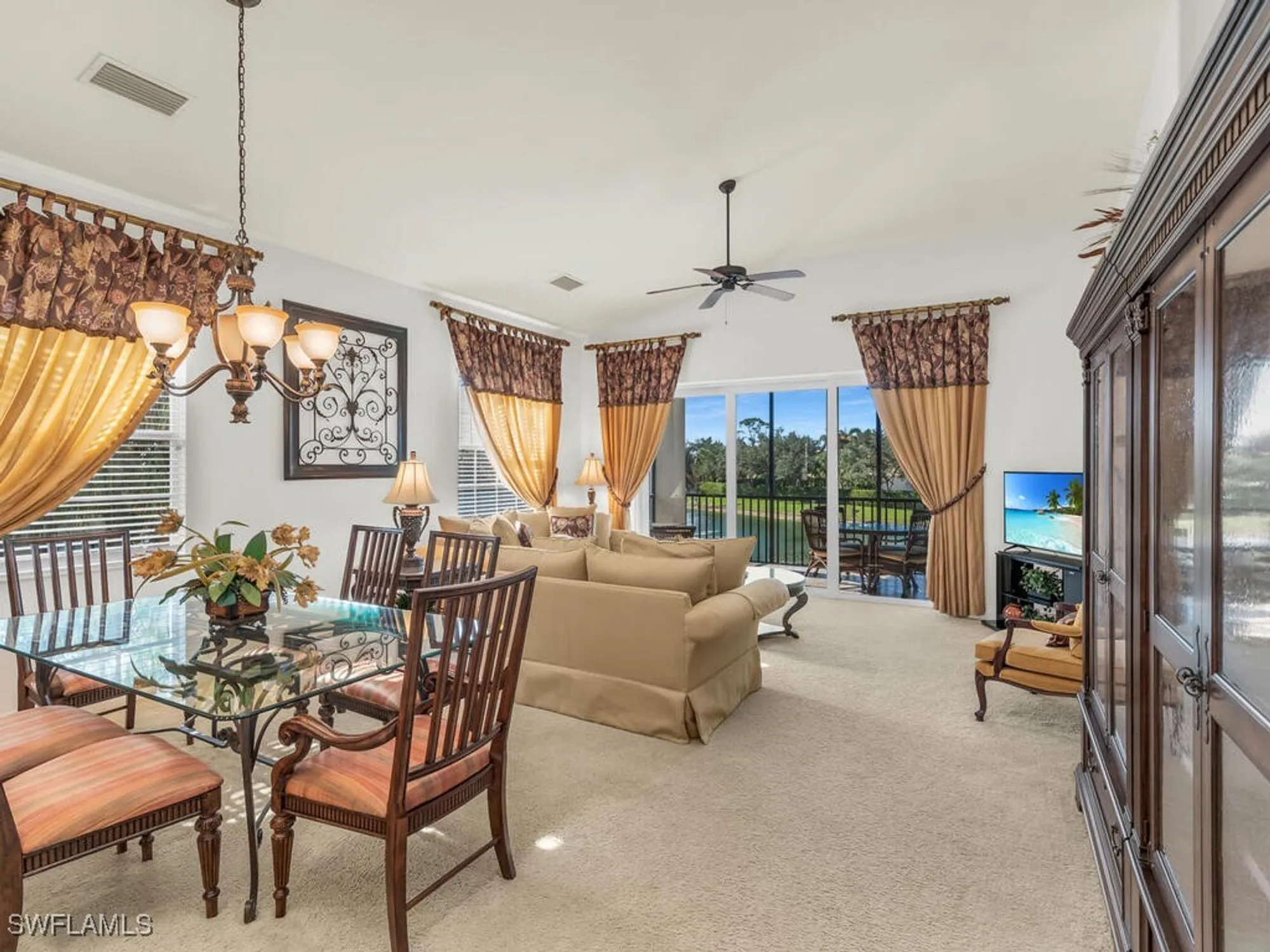 Property Slideshow image 16 of 50 | 7869 hawthorne dr 303, Naples, FL, 34113