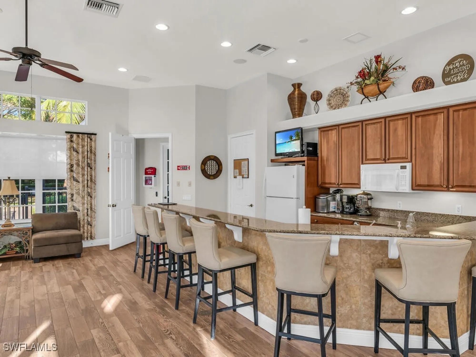 Property Slideshow image 44 of 50 | 7869 hawthorne dr 303, Naples, FL, 34113