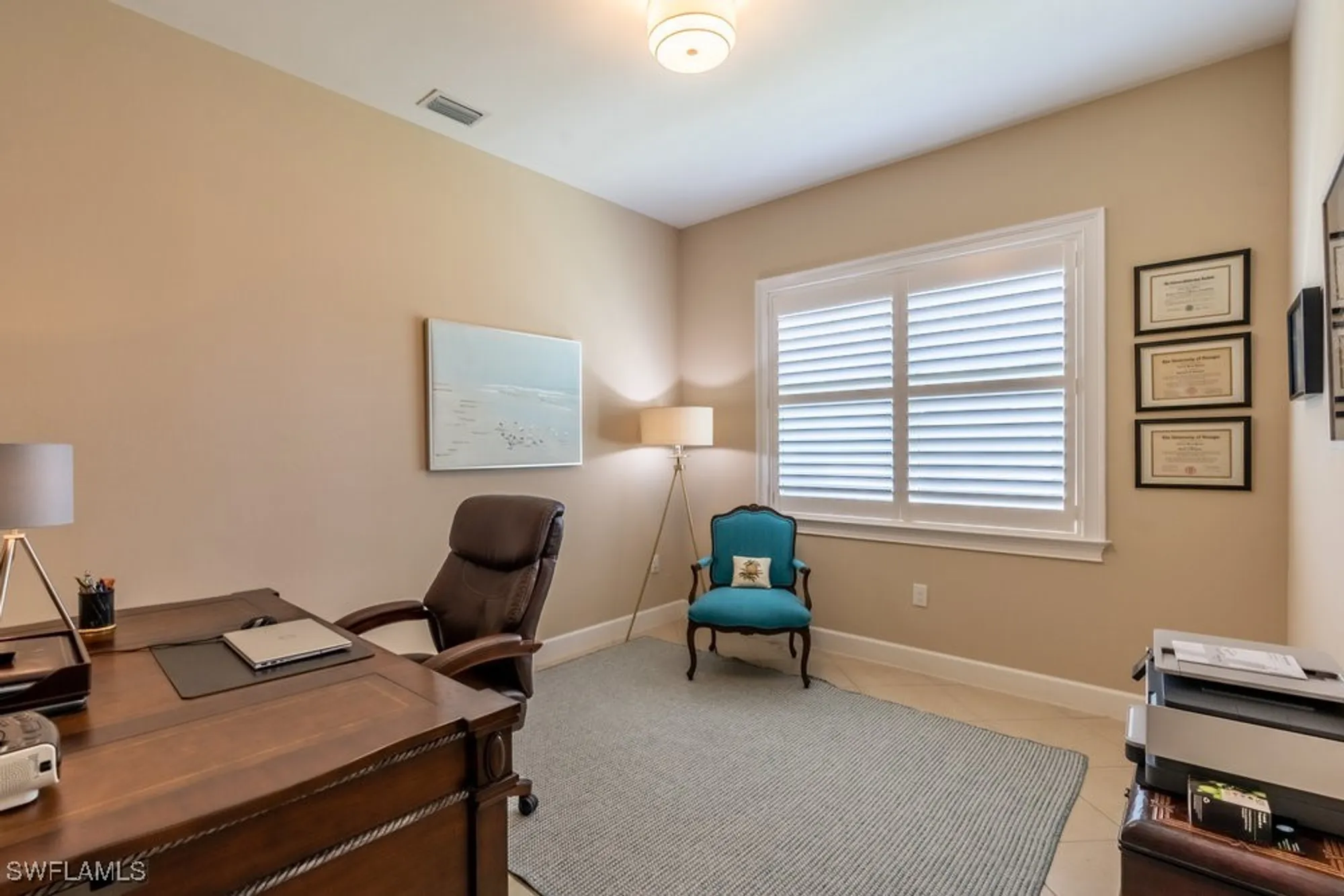 Property Slideshow image 18 of 42 | 5052 martinique dr, Naples, FL, 34113