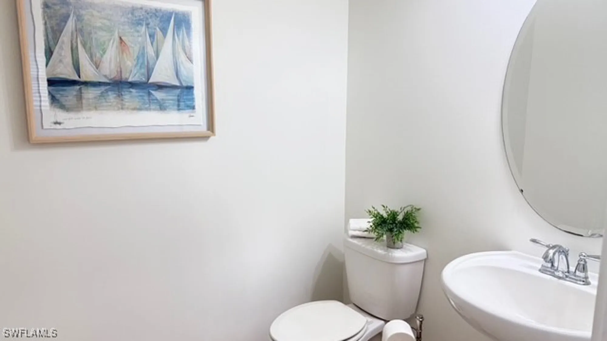 Property Slideshow image 19 of 42 | 5052 martinique dr, Naples, FL, 34113