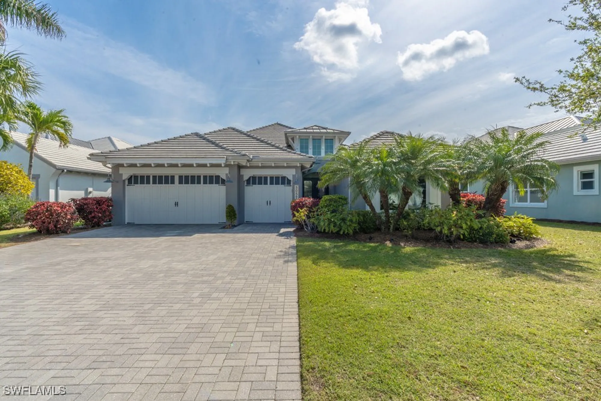 Property Slideshow image 27 of 42 | 5052 martinique dr, Naples, FL, 34113