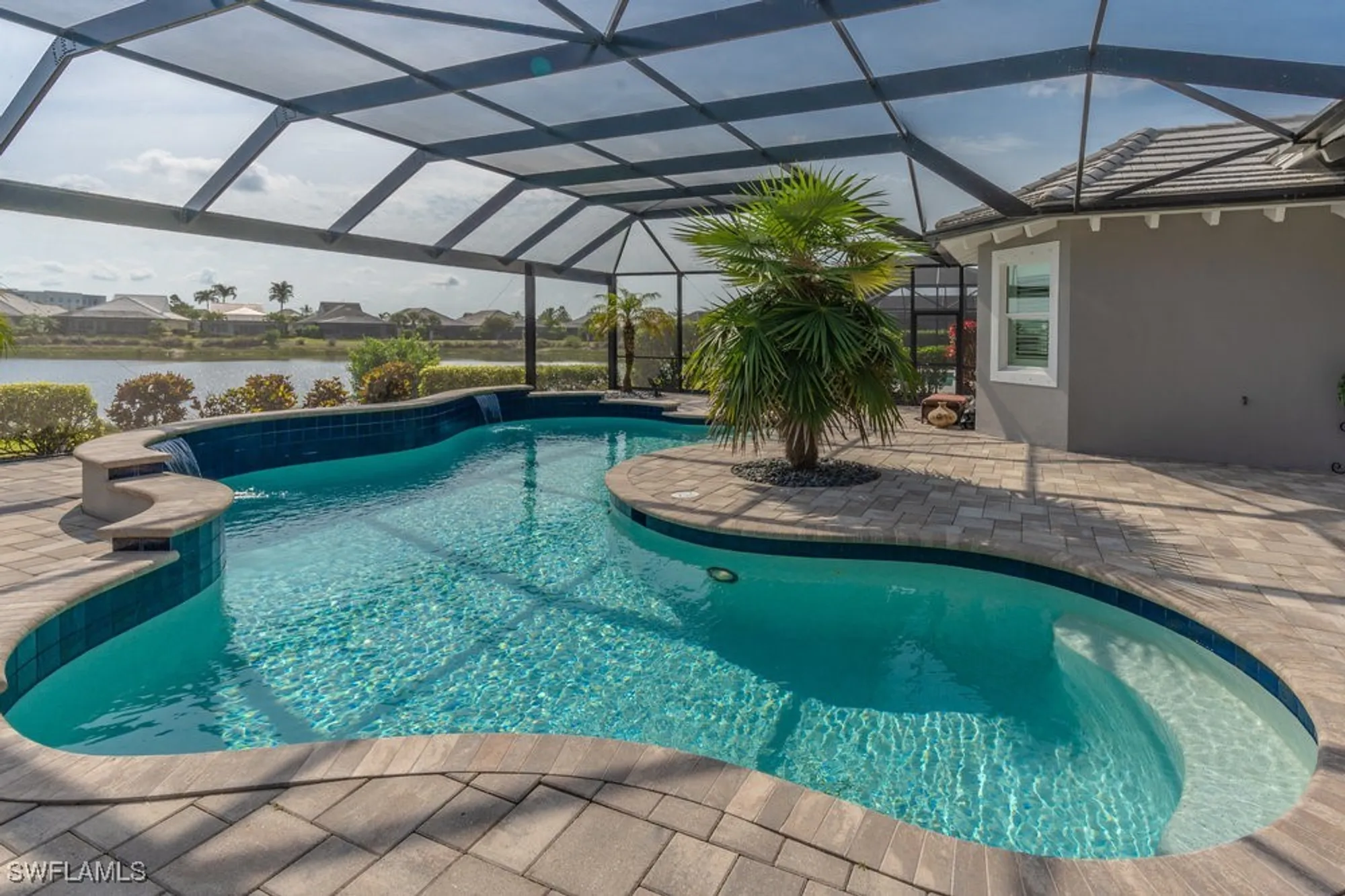 Property Slideshow image 33 of 42 | 5052 martinique dr, Naples, FL, 34113