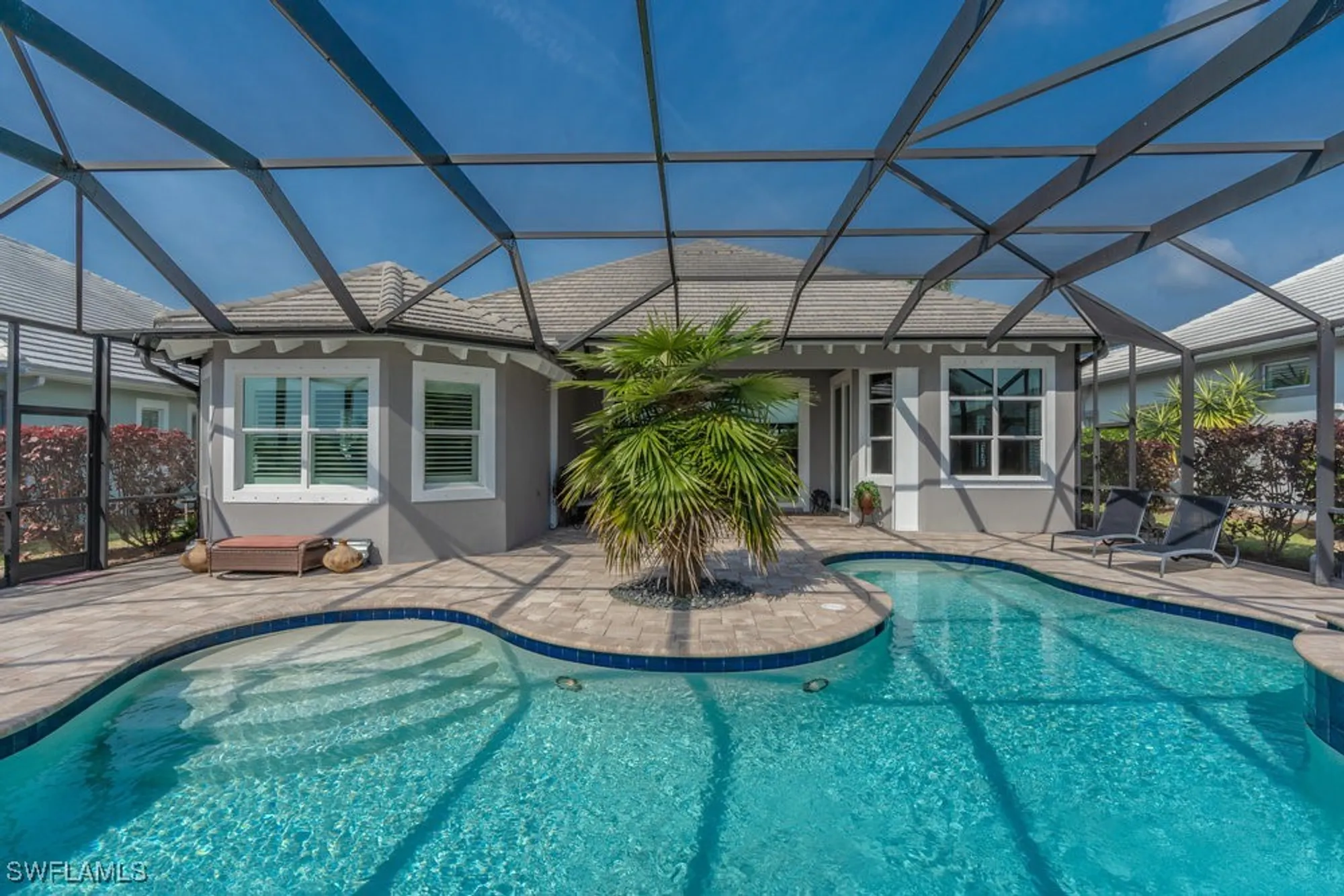 Property Slideshow image 40 of 42 | 5052 martinique dr, Naples, FL, 34113