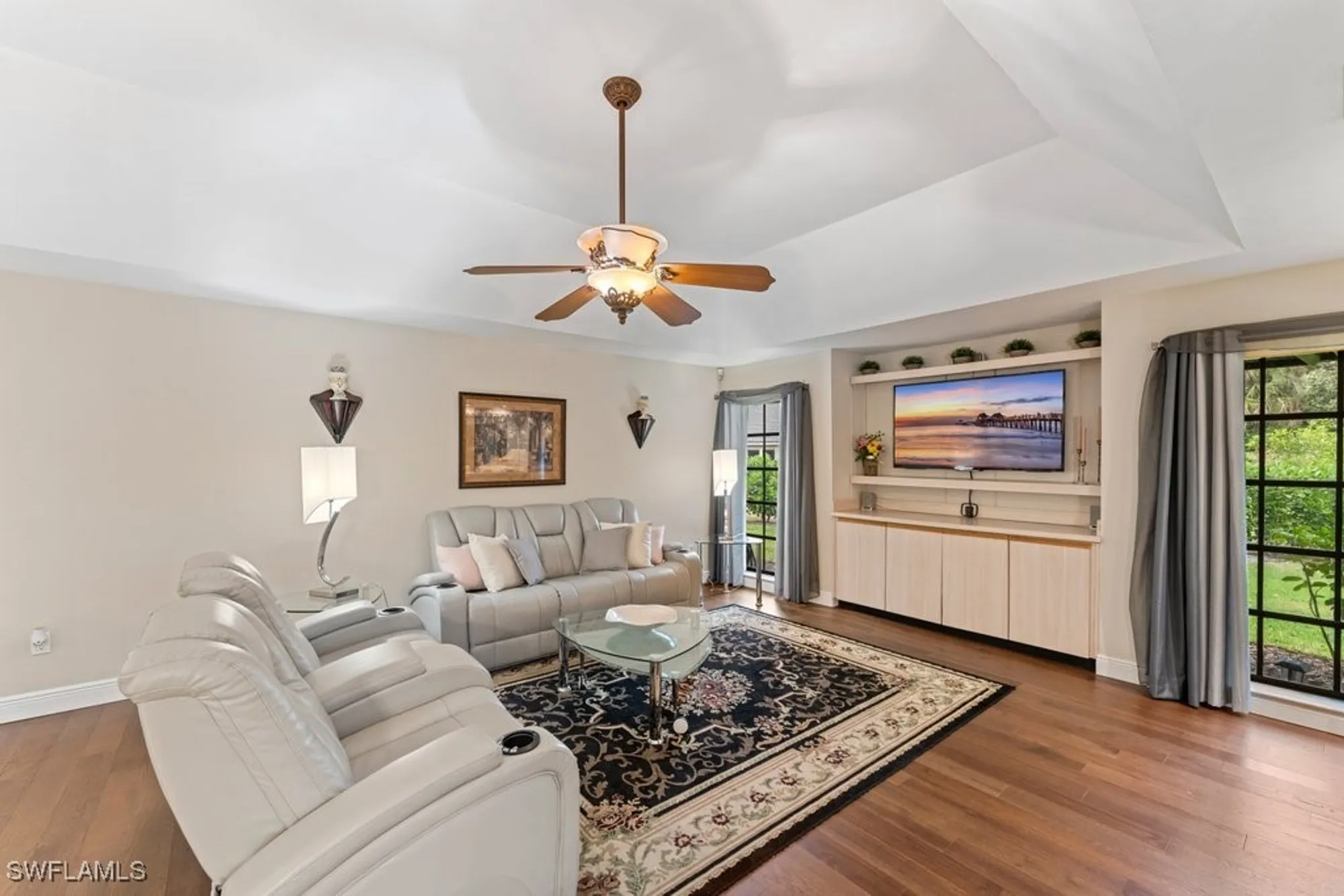 Property Slideshow image 26 of 48 | 812 pine creek ln, Naples, FL, 34108