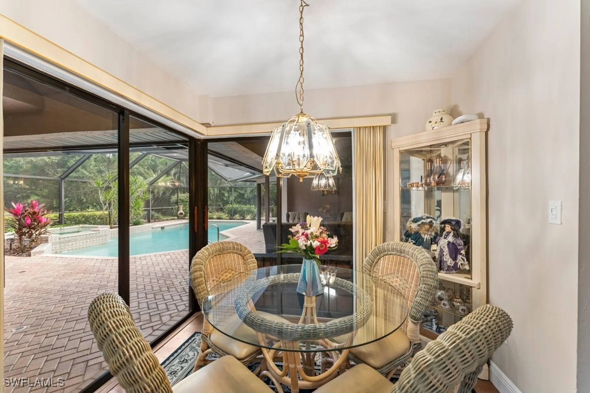 Property Slideshow image 31 of 48 | 812 pine creek ln, Naples, FL, 34108