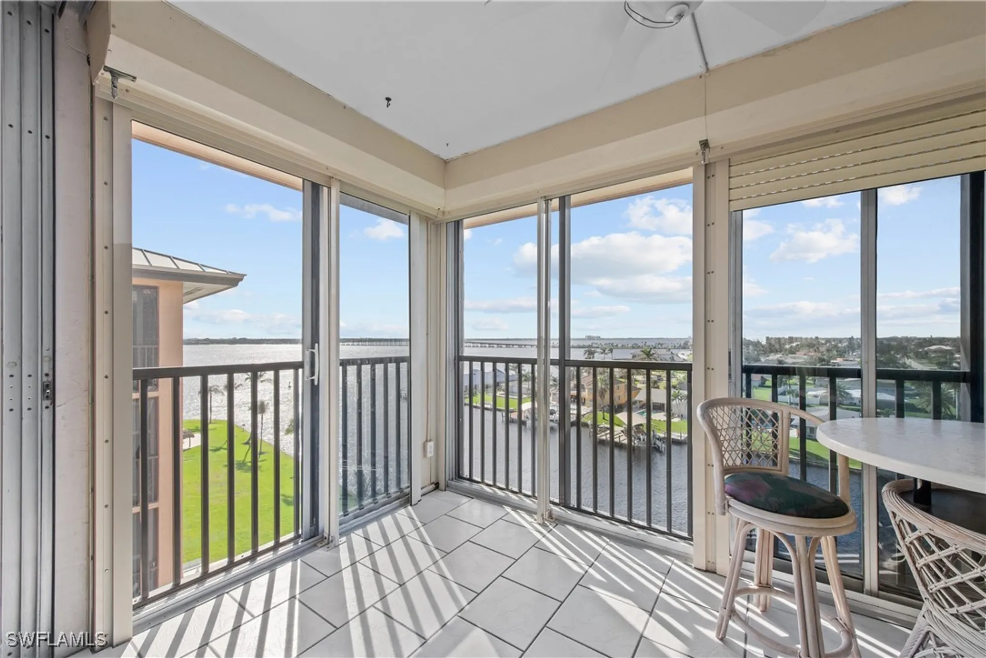Property Slideshow image 1 of 9 | 4260 se 20th pl 801, Cape Coral, FL, 33904