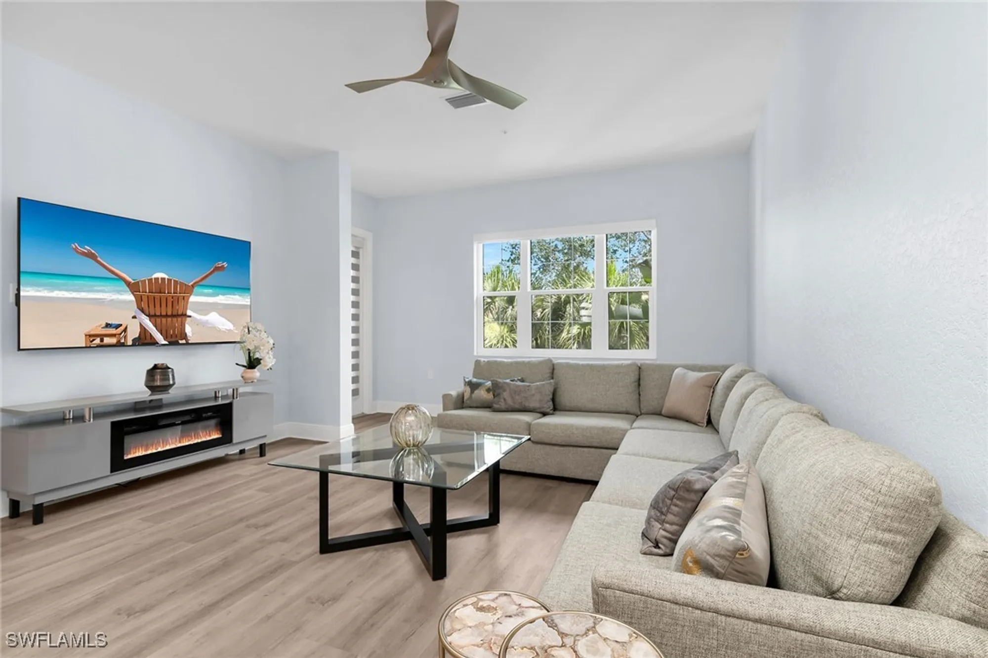 Property Slideshow image 10 of 39 | 9219 corfu ct 202, Naples, FL, 34114