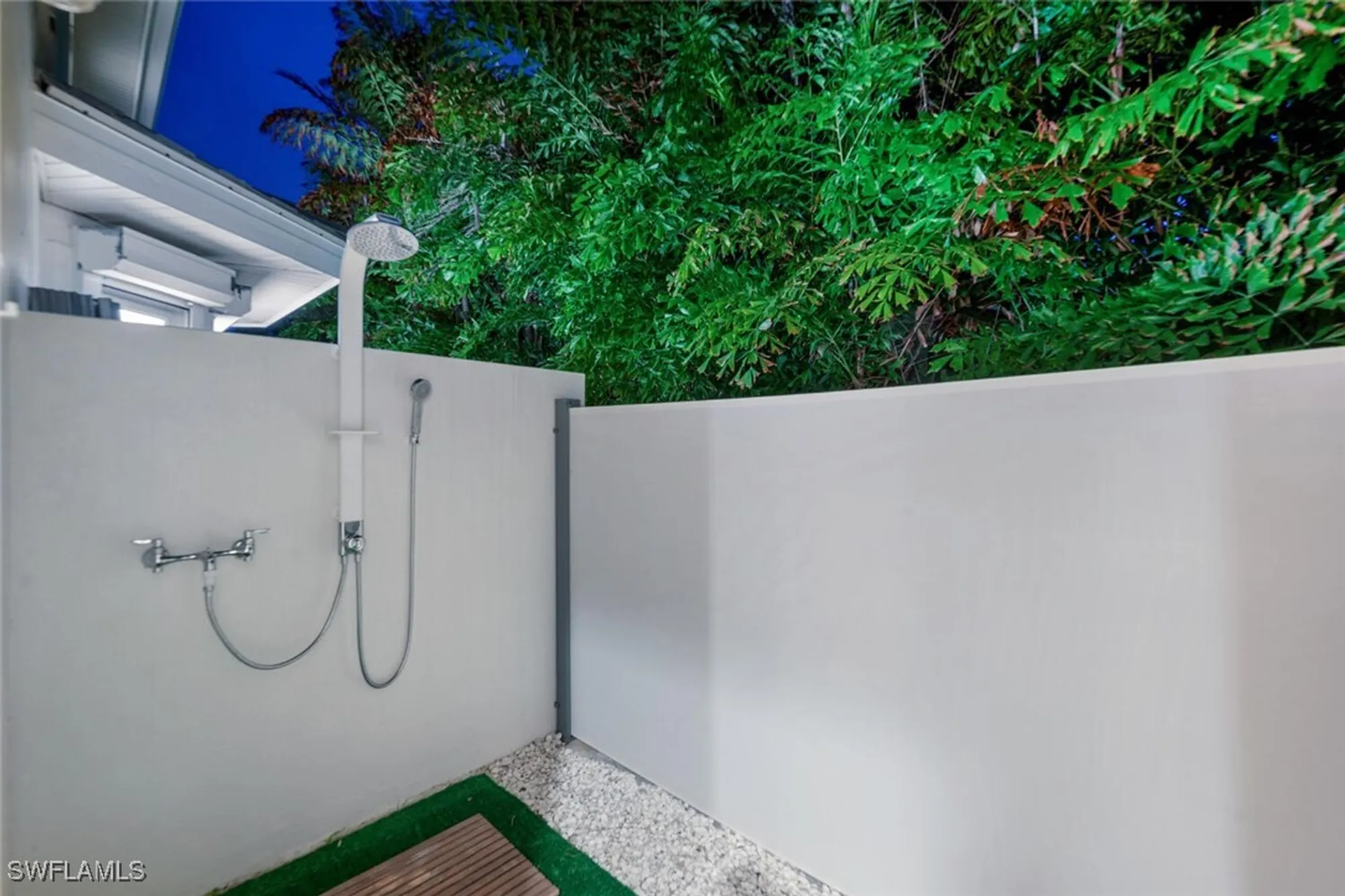 Property Slideshow image 35 of 35 | 405 rudder rd, Naples, FL, 34102