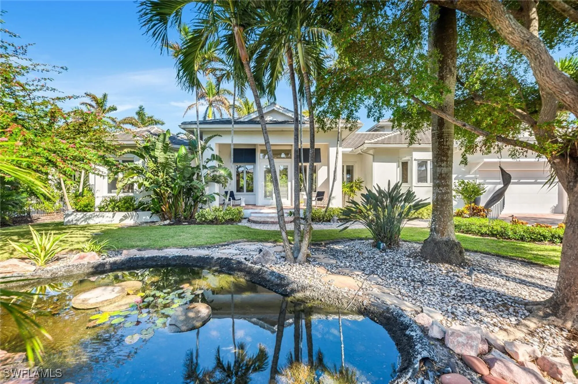 Property Slideshow image 4 of 35 | 405 rudder rd, Naples, FL, 34102