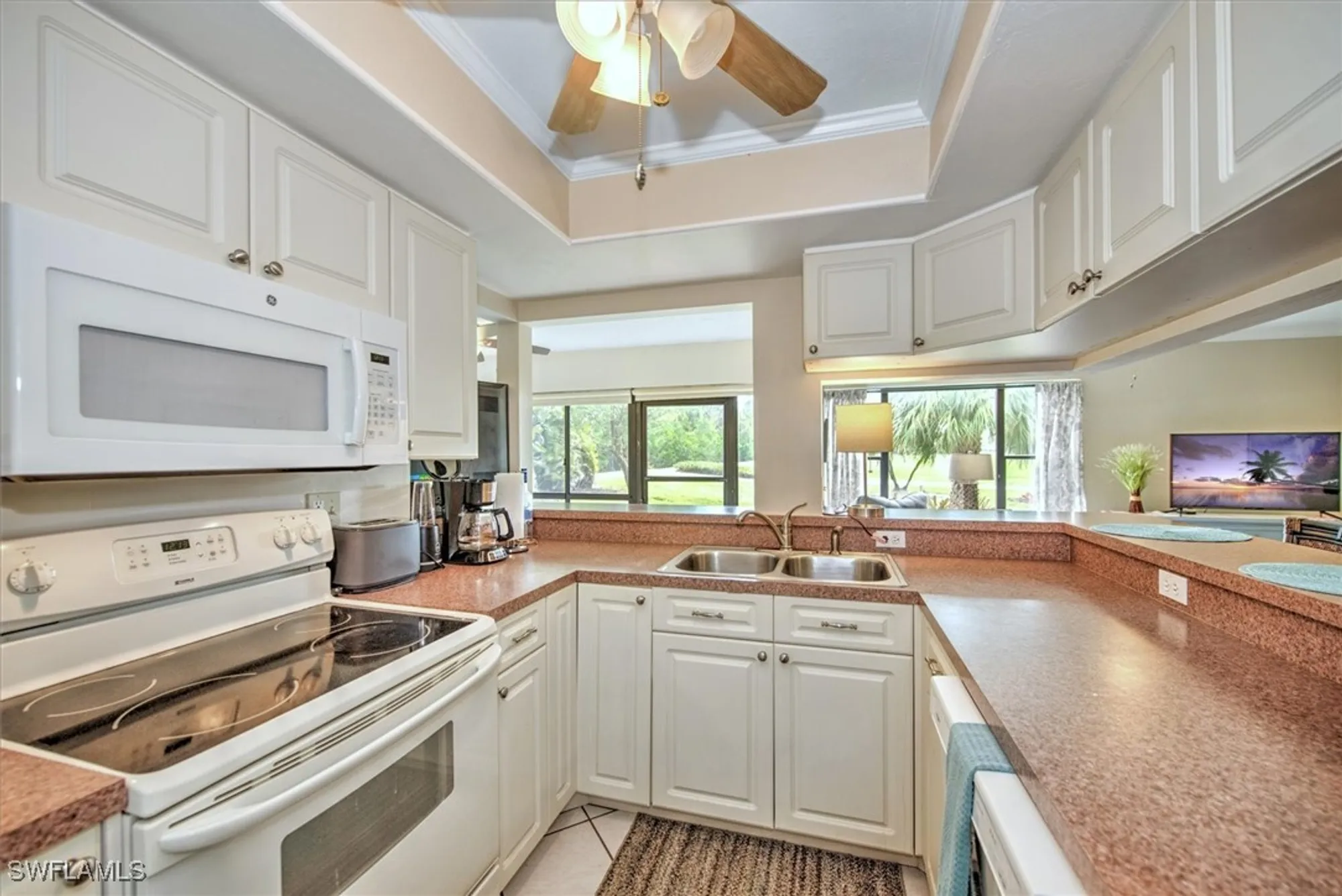 Property Slideshow image 14 of 30 | 5970 trailwinds dr apt 111, Fort Myers, FL, 33907