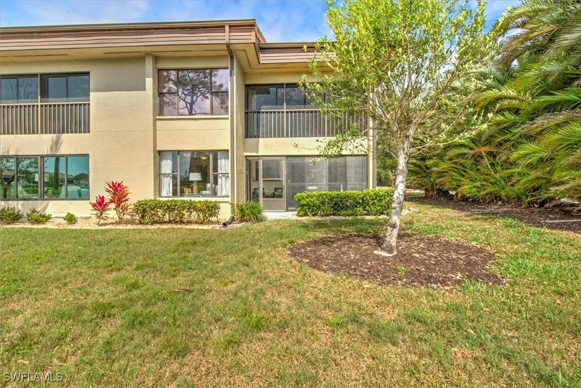 Property Slideshow image 23 of 30 | 5970 trailwinds dr apt 111, Fort Myers, FL, 33907