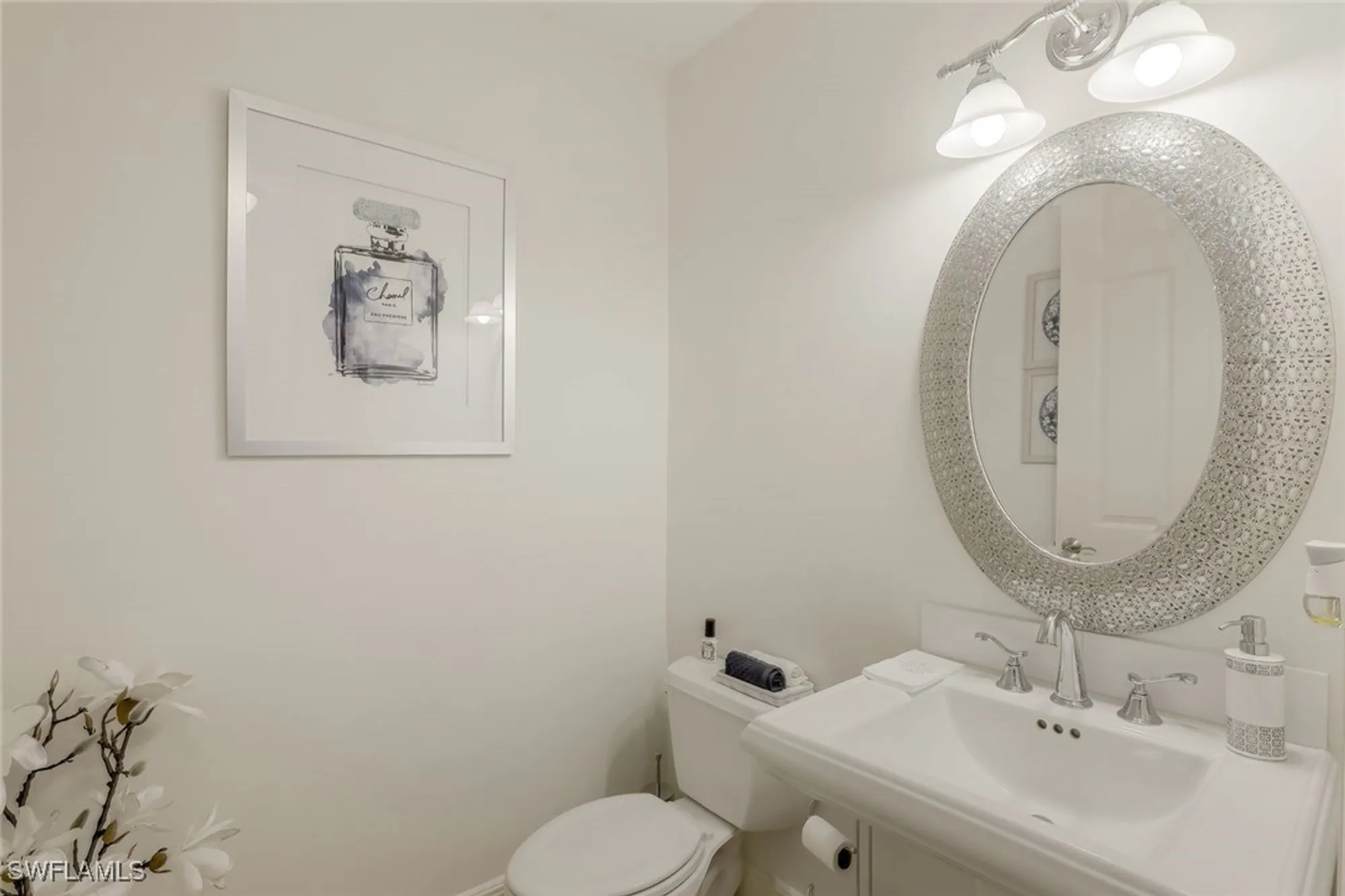 Property Slideshow image 13 of 30 | 580 el camino real unit 3201, Naples, FL, 34119