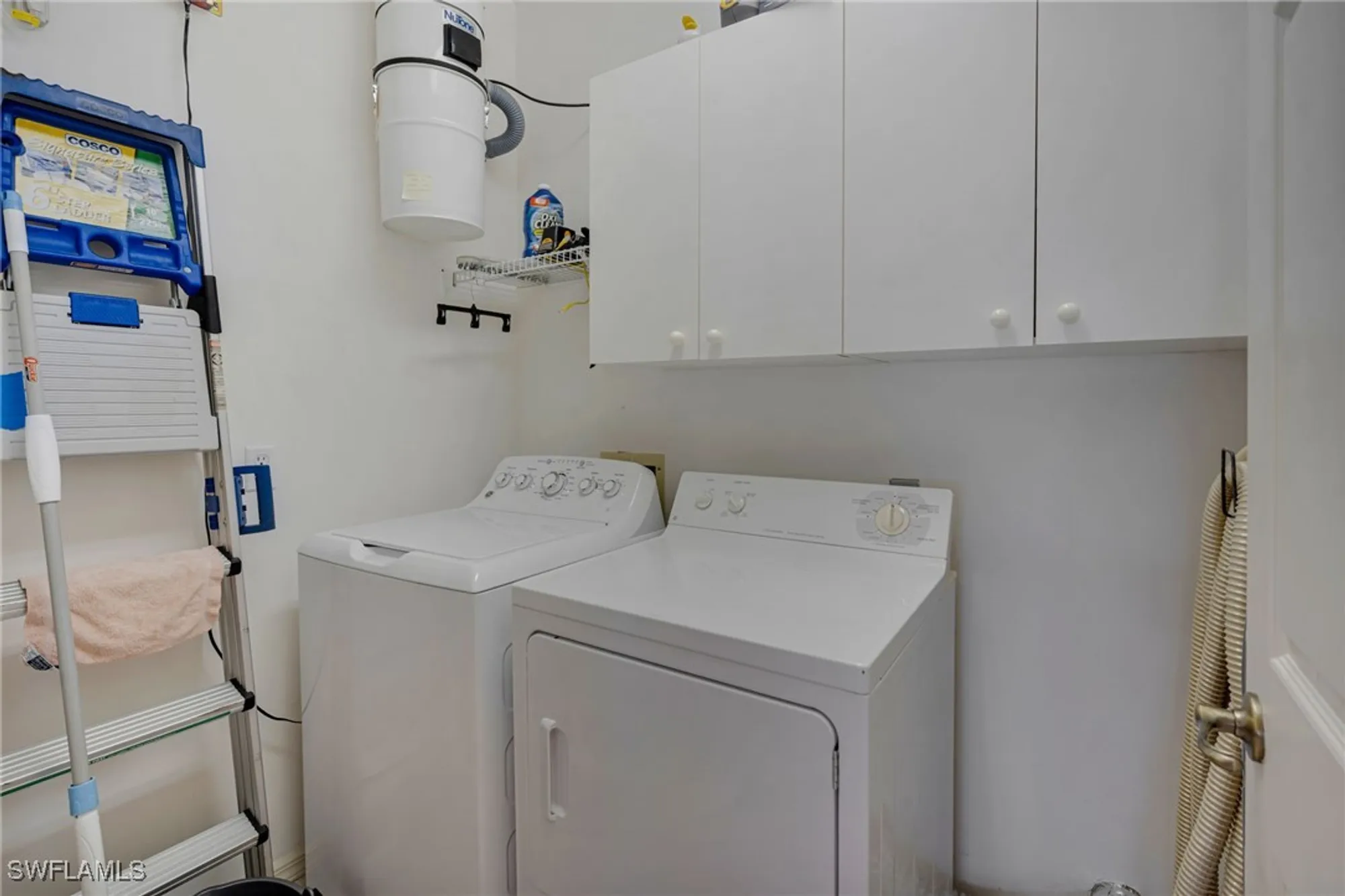 Property Slideshow image 22 of 36 | 25224 pelican creek cir 203, Bonita Springs, FL, 34134