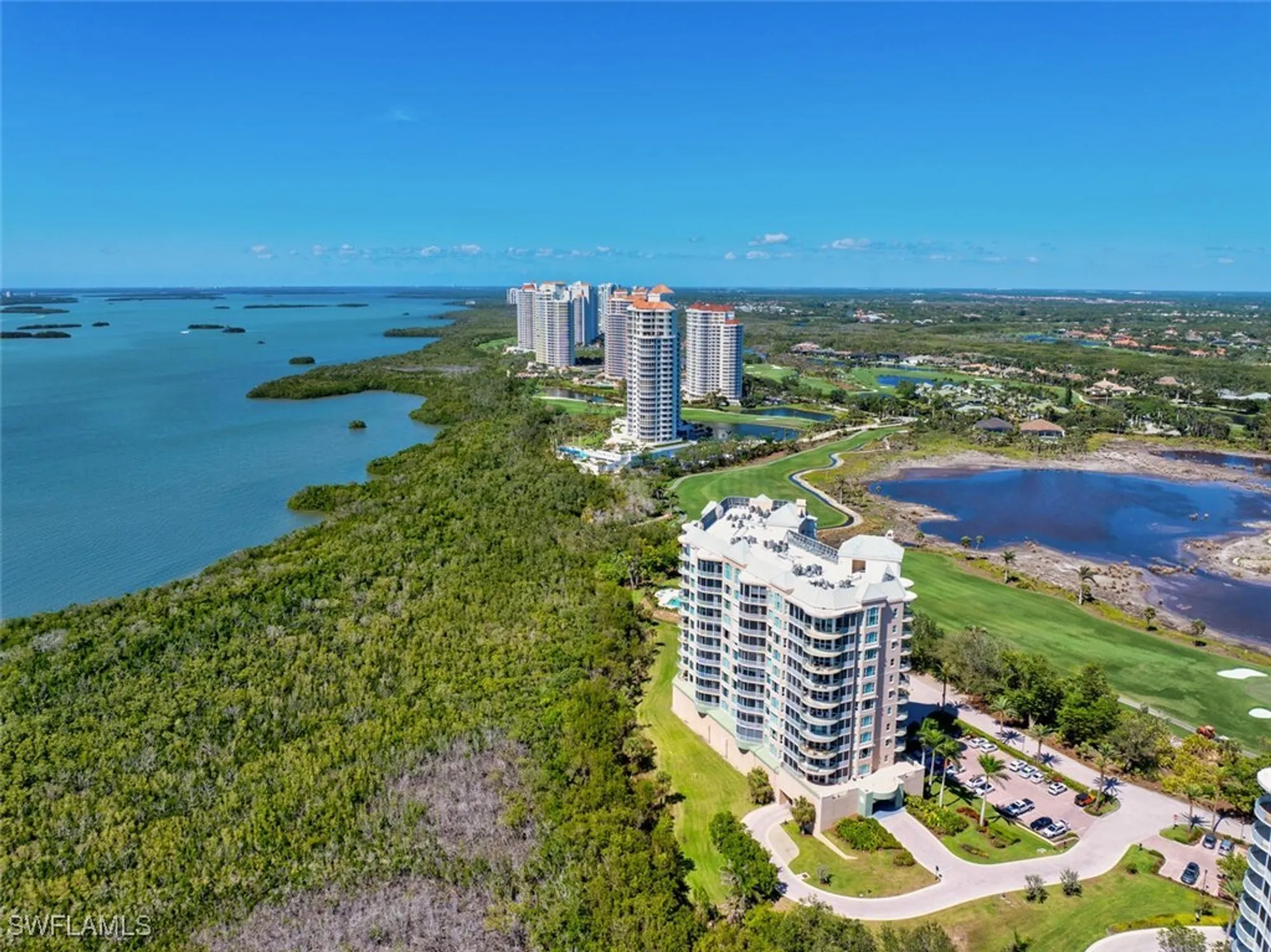 Property Slideshow image 15 of 27 | 4811 island pond ct 402, Bonita Springs, FL, 34134