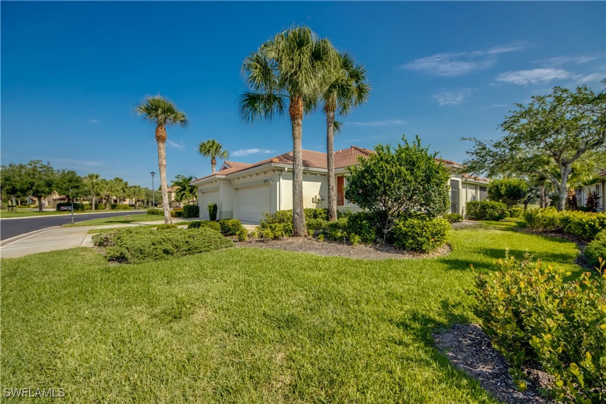Property Slideshow image 2 of 37 | 9373 aviano dr, Fort Myers, FL, 33913