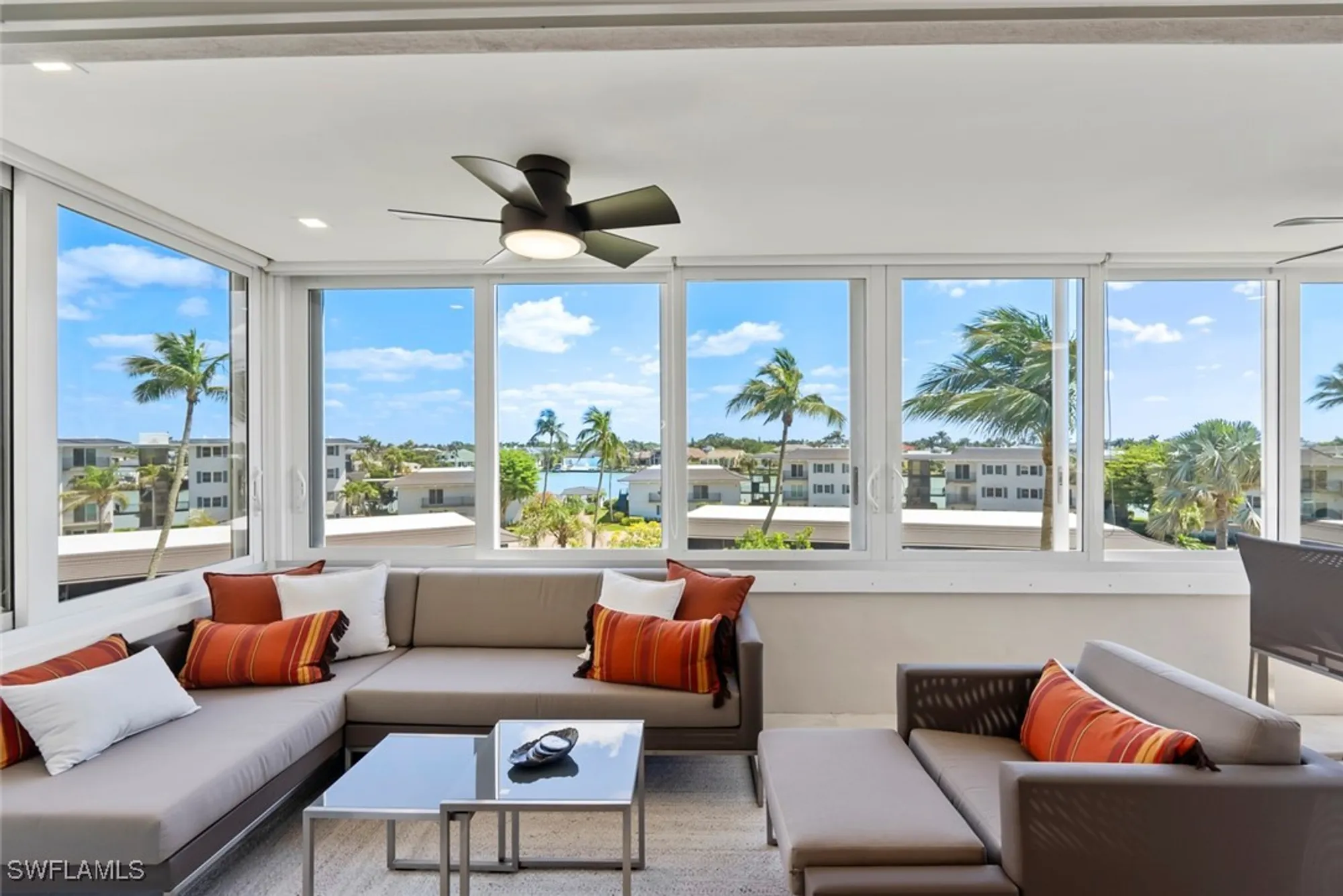 Property Slideshow image 3 of 47 | 3410 gulf shore blvd 403, Naples, FL, 34103