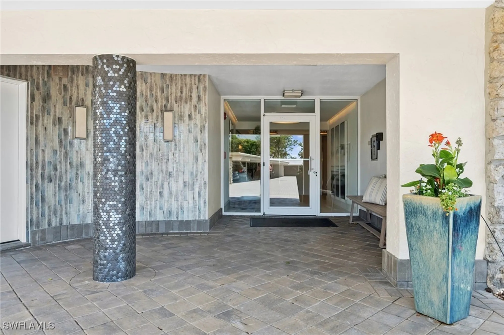 Property Slideshow image 4 of 47 | 3410 gulf shore blvd 403, Naples, FL, 34103