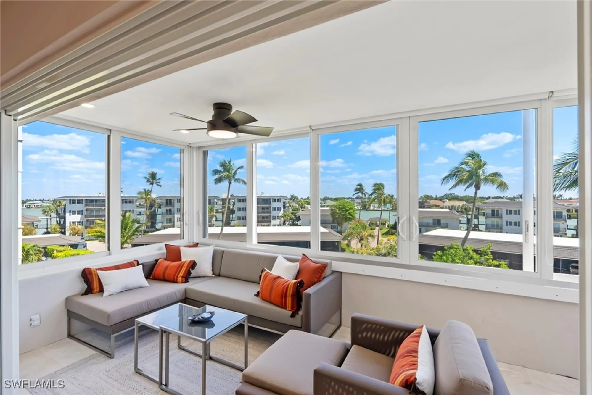 Property Slideshow image 8 of 47 | 3410 gulf shore blvd 403, Naples, FL, 34103