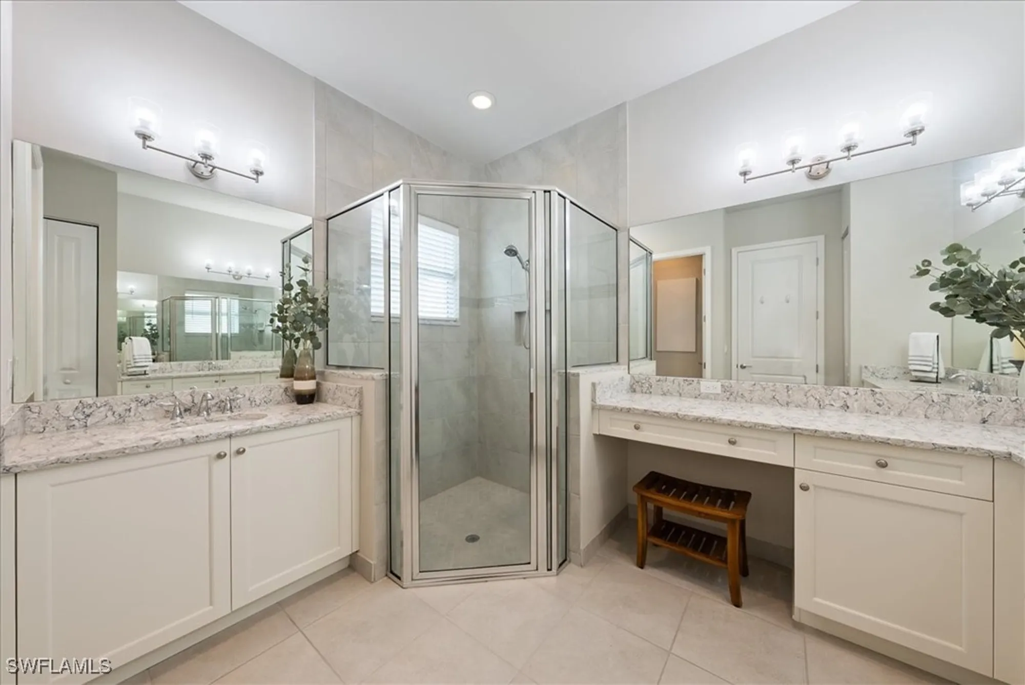 Property Slideshow image 12 of 28 | 28422 capraia dr, Bonita Springs, FL, 34135