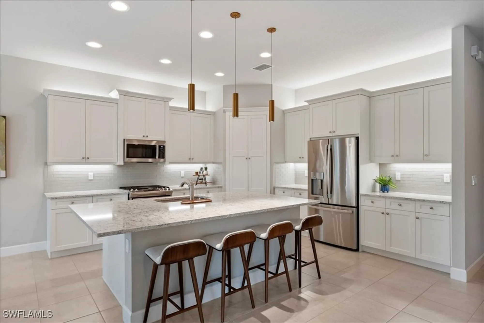 Property Slideshow image 3 of 28 | 28422 capraia dr, Bonita Springs, FL, 34135